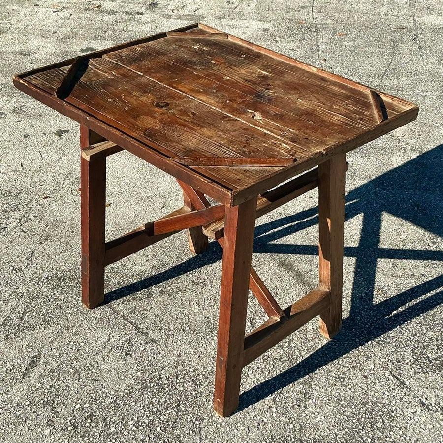Early 20th Century Vintage Boho Primitive Side Table en vente 4