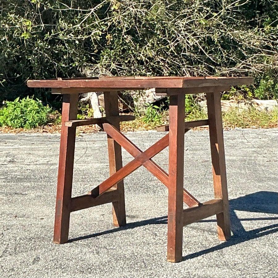 Early 20th Century Vintage Boho Primitive Side Table en vente 1
