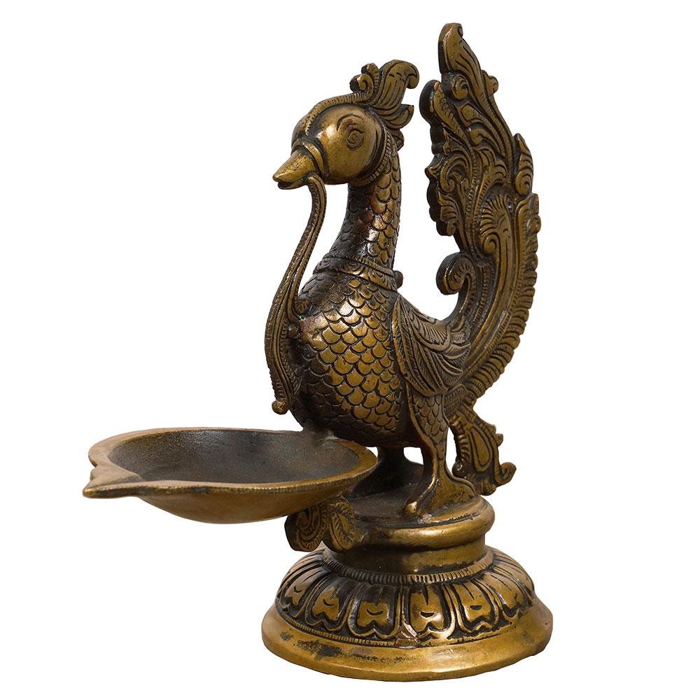 Esportazione cinese Lampada ad olio in ottone cinese d'epoca dei primi del Novecento in vendita