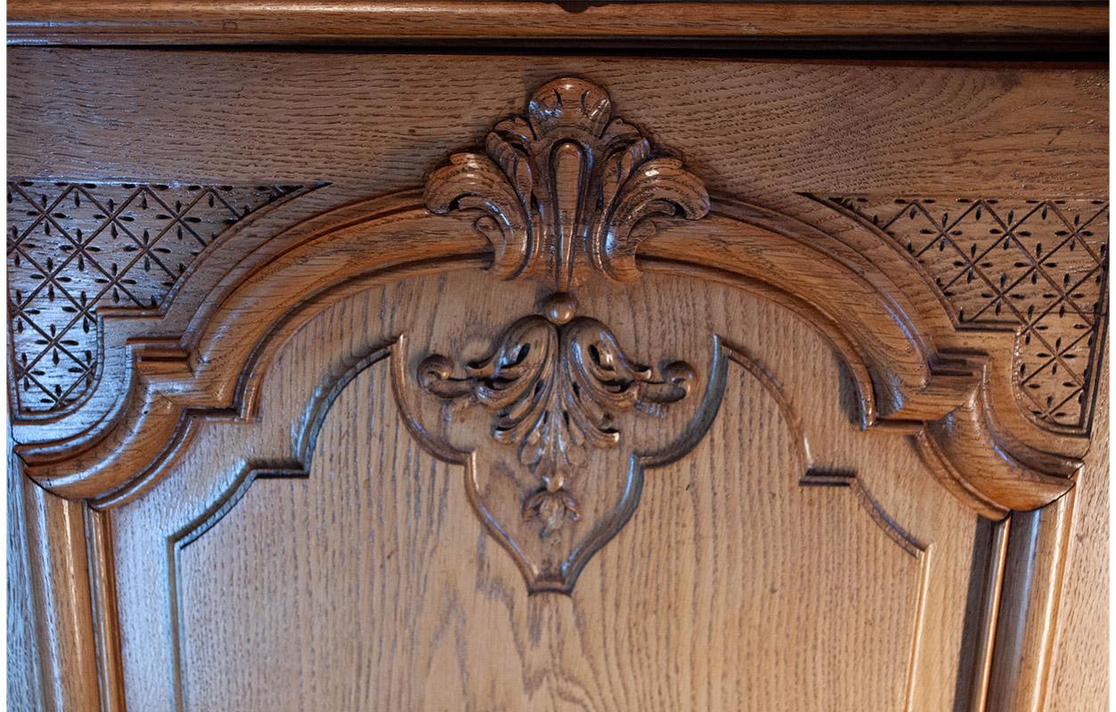 Wood Early 20th Century Vintage French Console in Solid Oak For Sale