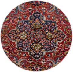 1920 Hand-Knotted Heriz Wool Rug with Floral Medallion in Red