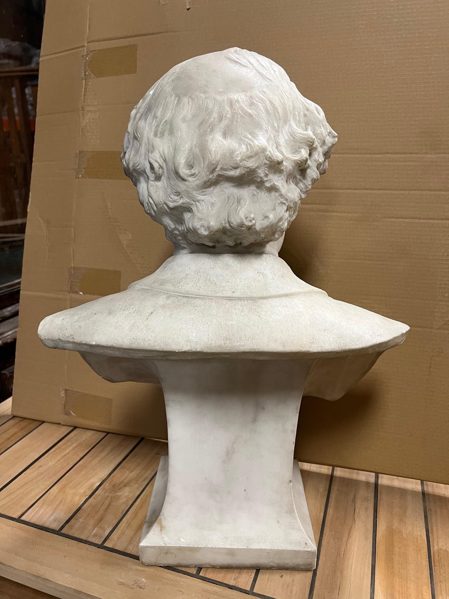 Early 20th Century Vintage Marble Sculpture, Bust of a Unknown Male   For Sale 10