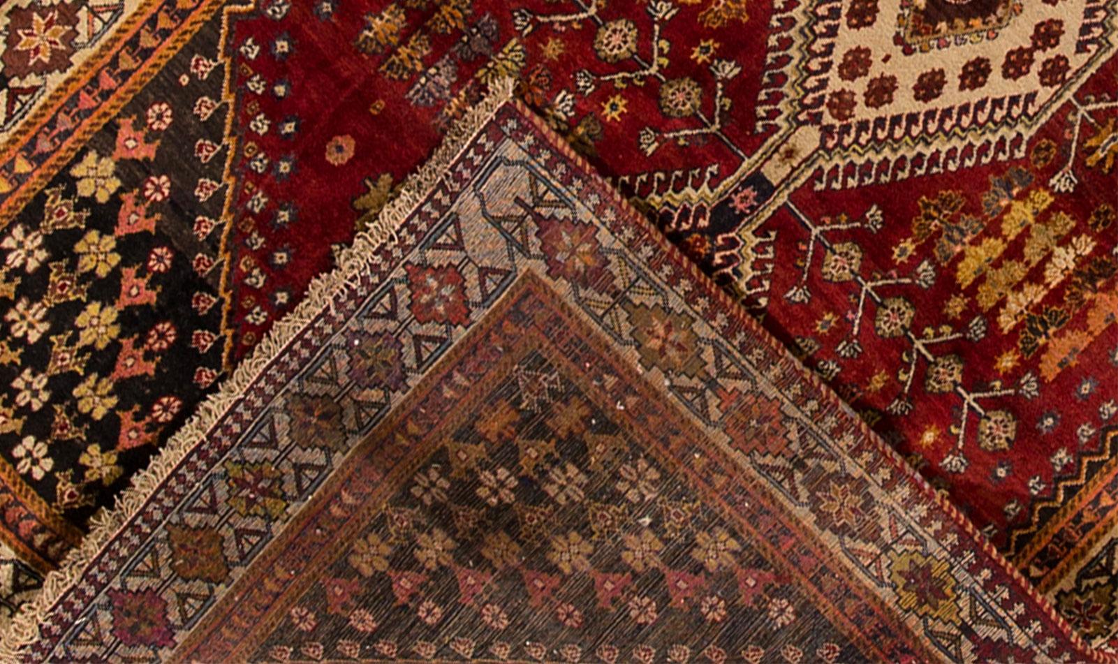 Hand-Knotted Early 20th Century Vintage Shiraz Wool Rug For Sale