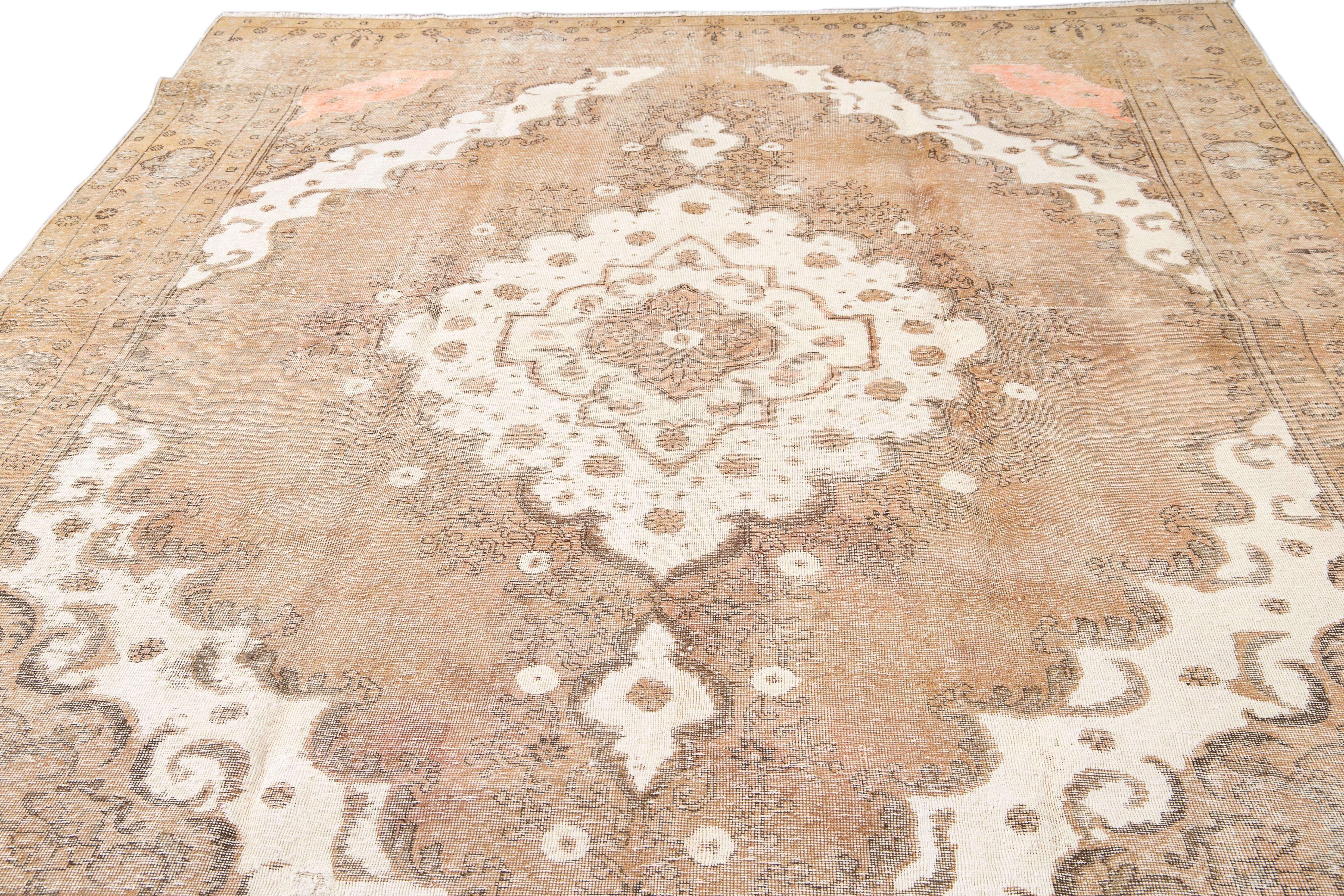 Early 20th Century Vintage Tabriz Wool Rug For Sale 10