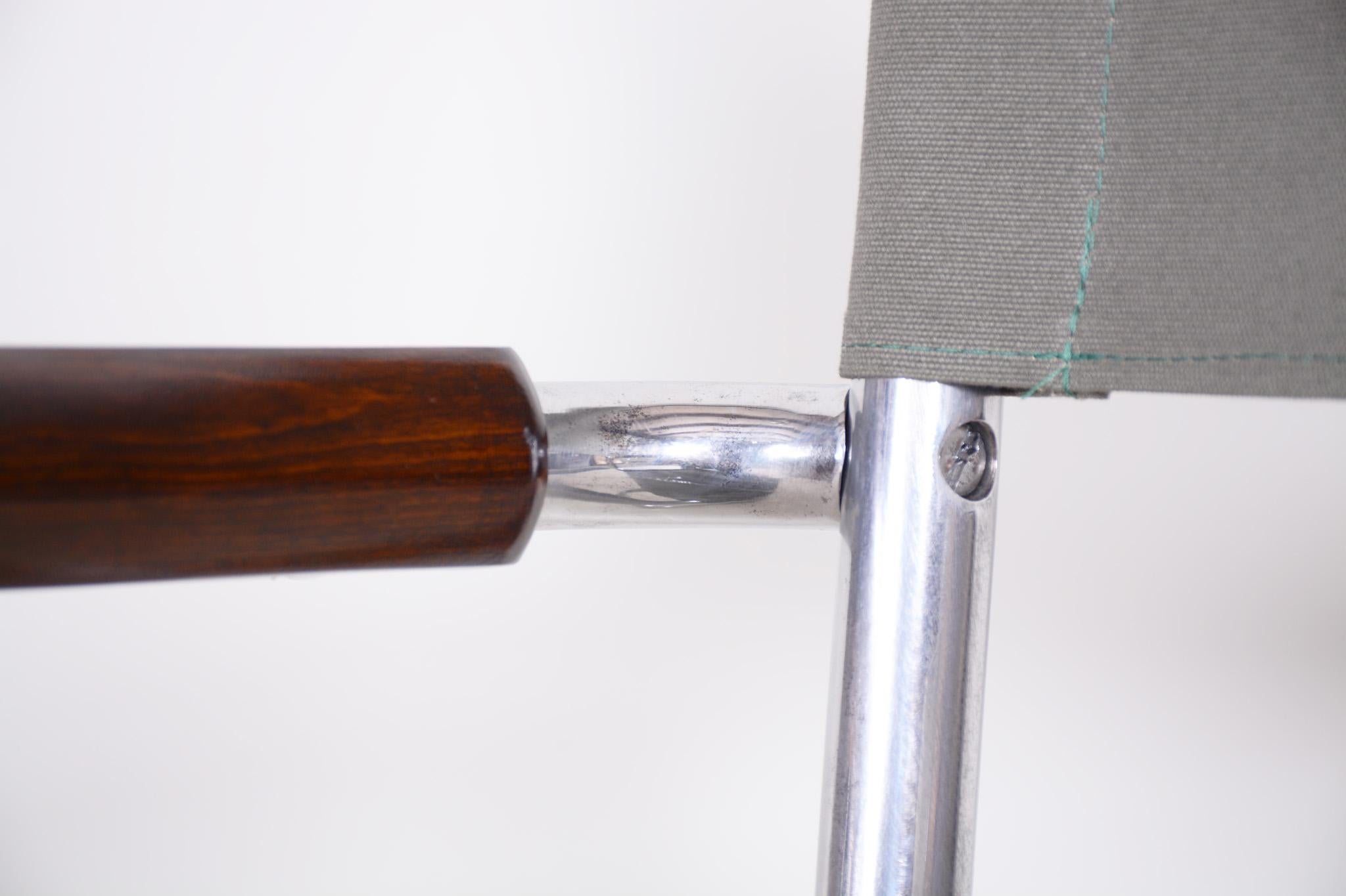 Early 20th Century Vintage Tubular Chrome Bauhaus Chair by Hynek Gottwald, 1930s In Good Condition For Sale In Brandys nad Labem, Středočeský kraj
