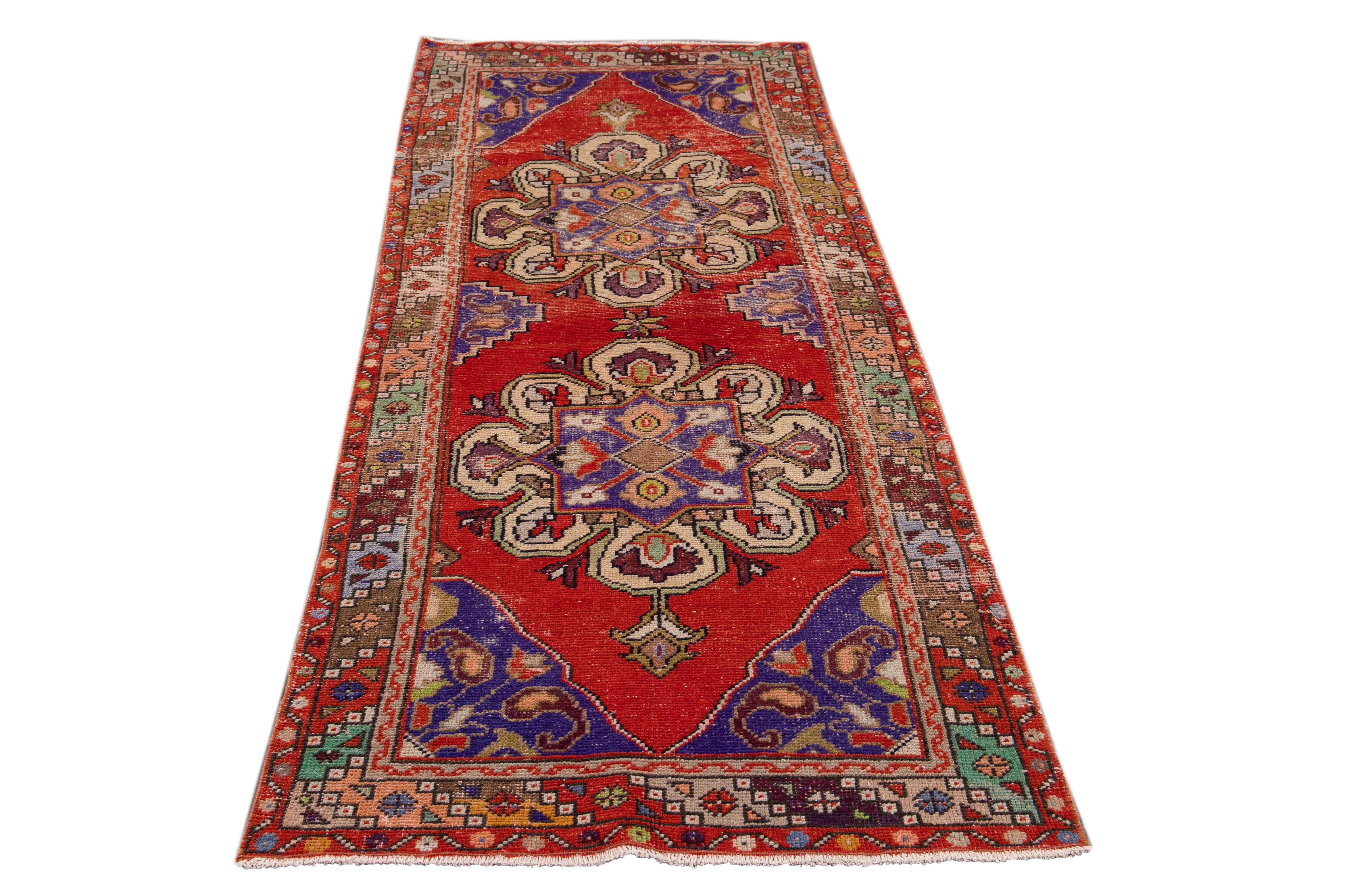Tappeto runner in lana turca vintage dei primi del Novecento in vendita 5