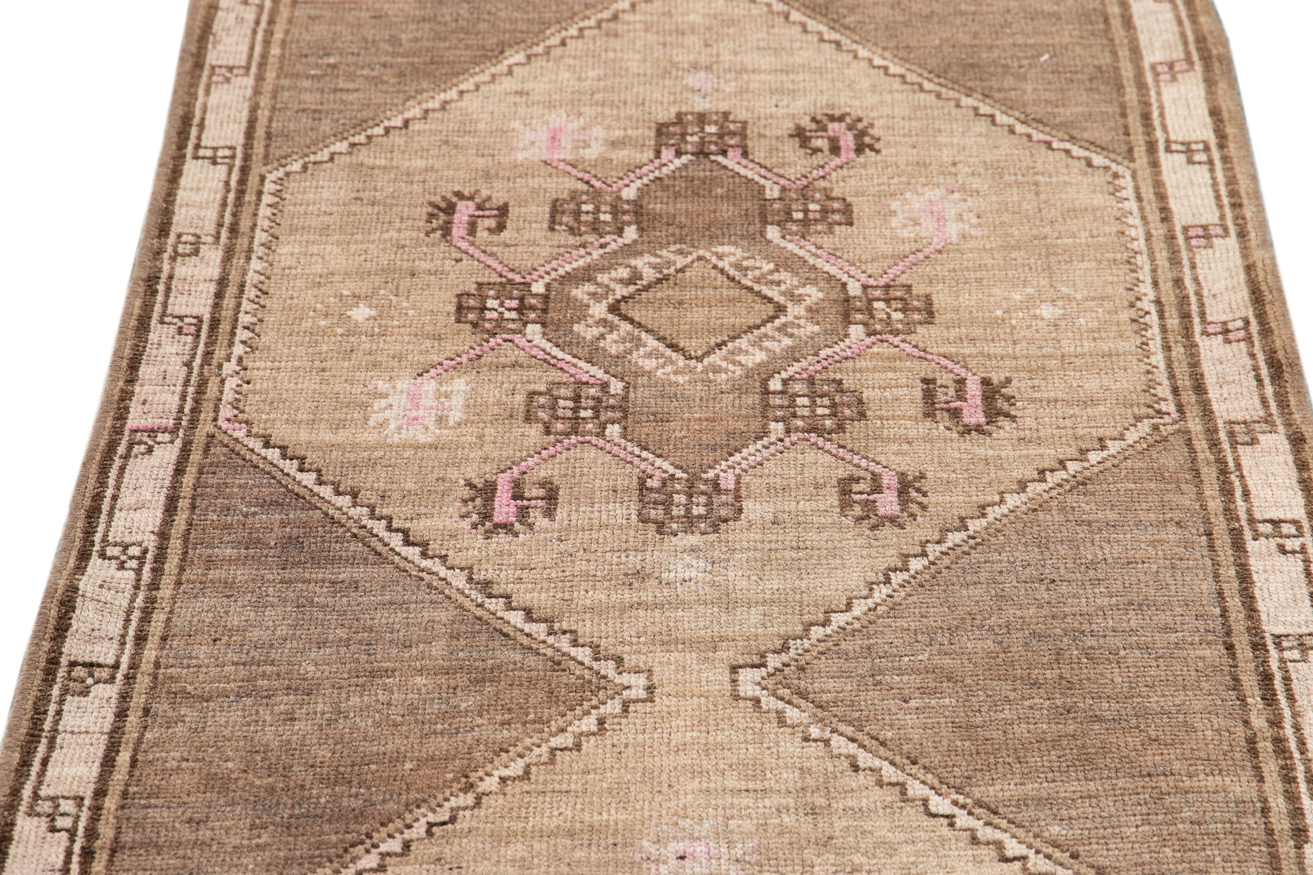 Early 20th Century Vintage Turkish Wool Runner Rug For Sale 8
