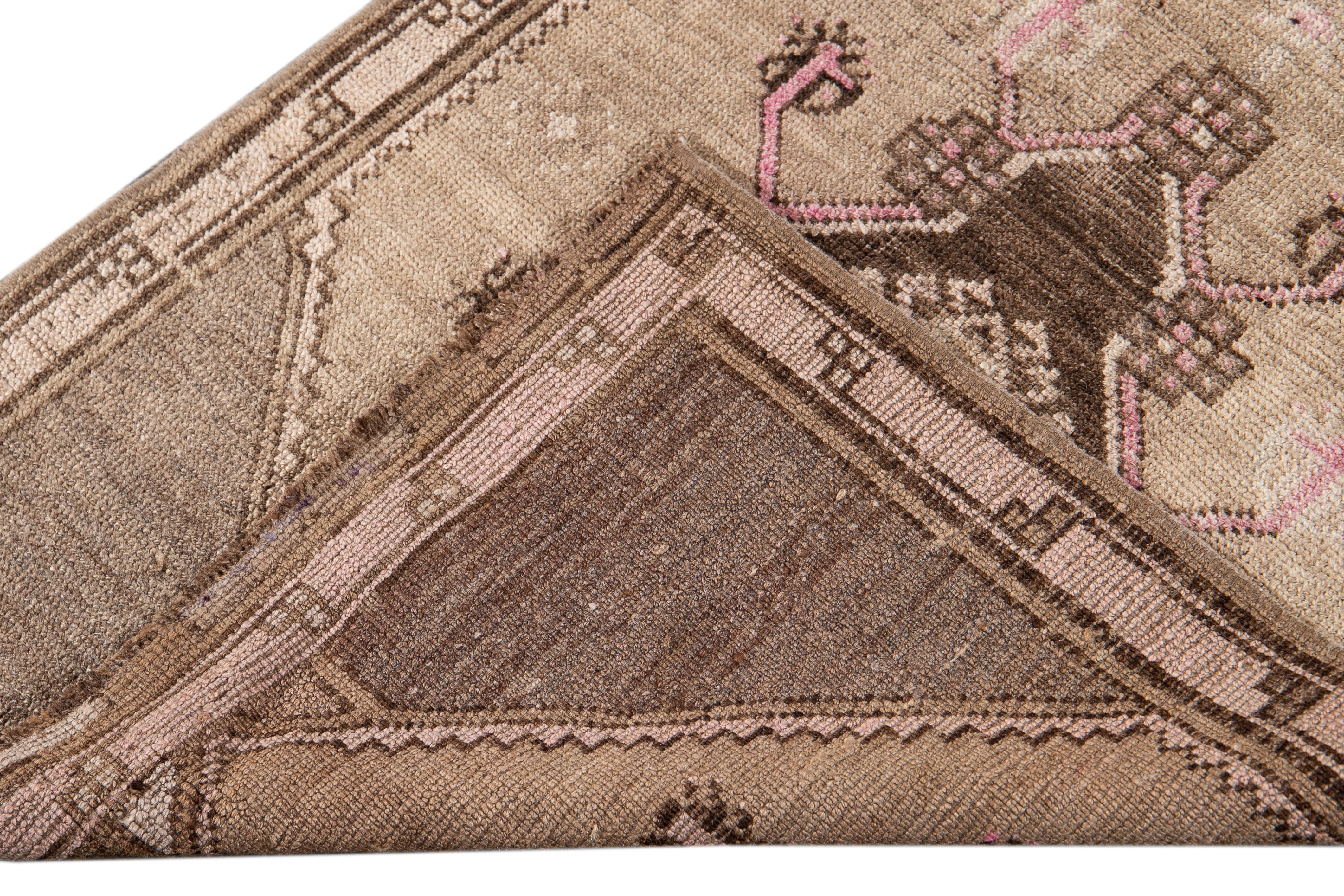 Early 20th Century Vintage Turkish Wool Runner Rug For Sale 10