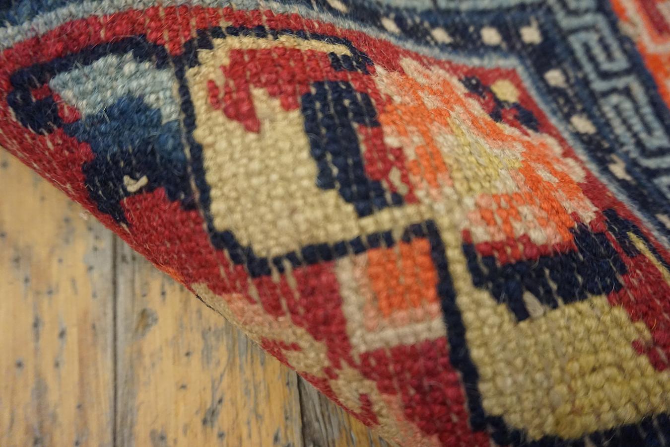 Early 20th Century W. Chinese Ningxia Rug For Sale 9
