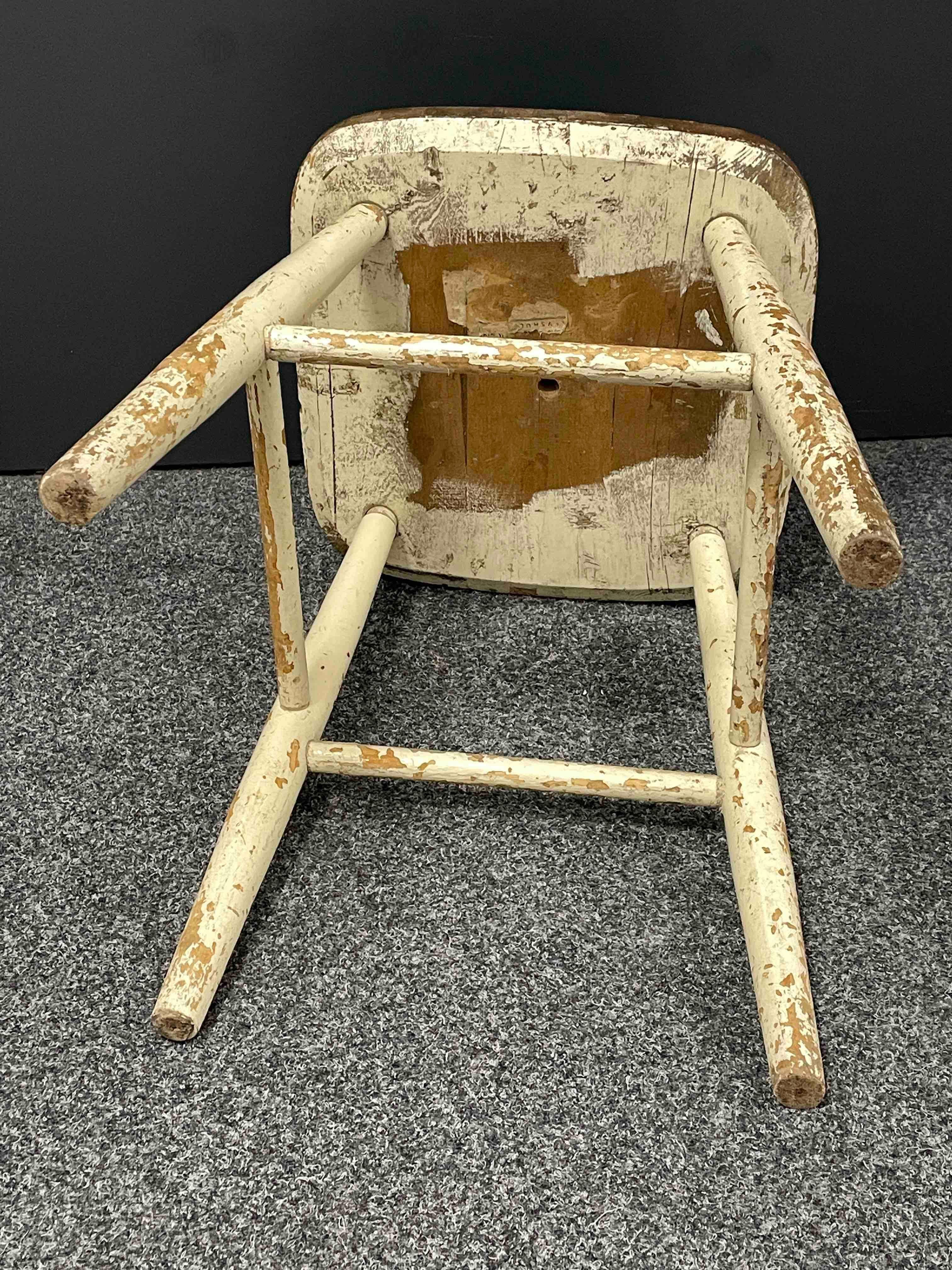 Early 20th Century Wabi Sabi 4 Leg Milking Stool Seat, Sweden Around 1910s For Sale 2