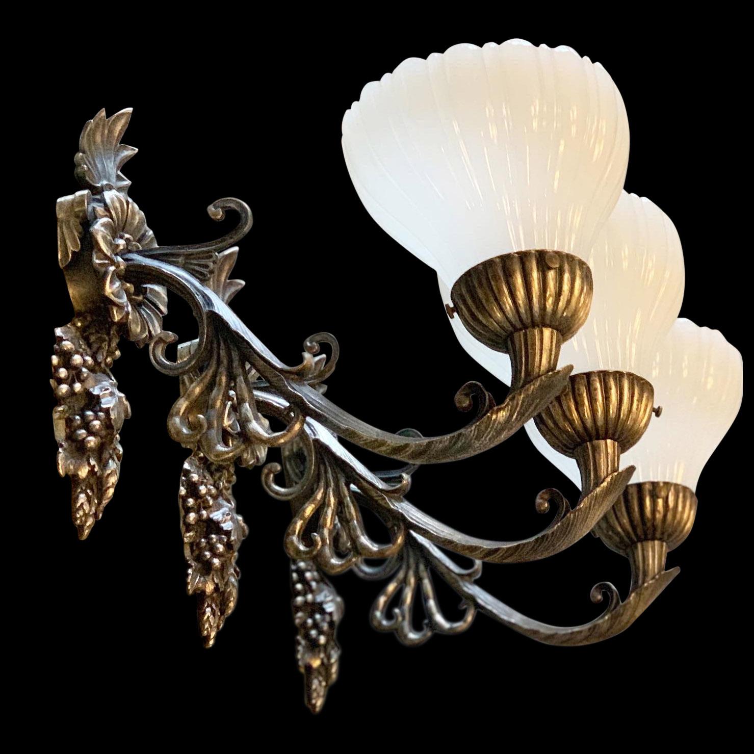 Early 20th Century Wall Sconces In Good Condition For Sale In Bagshot, GB
