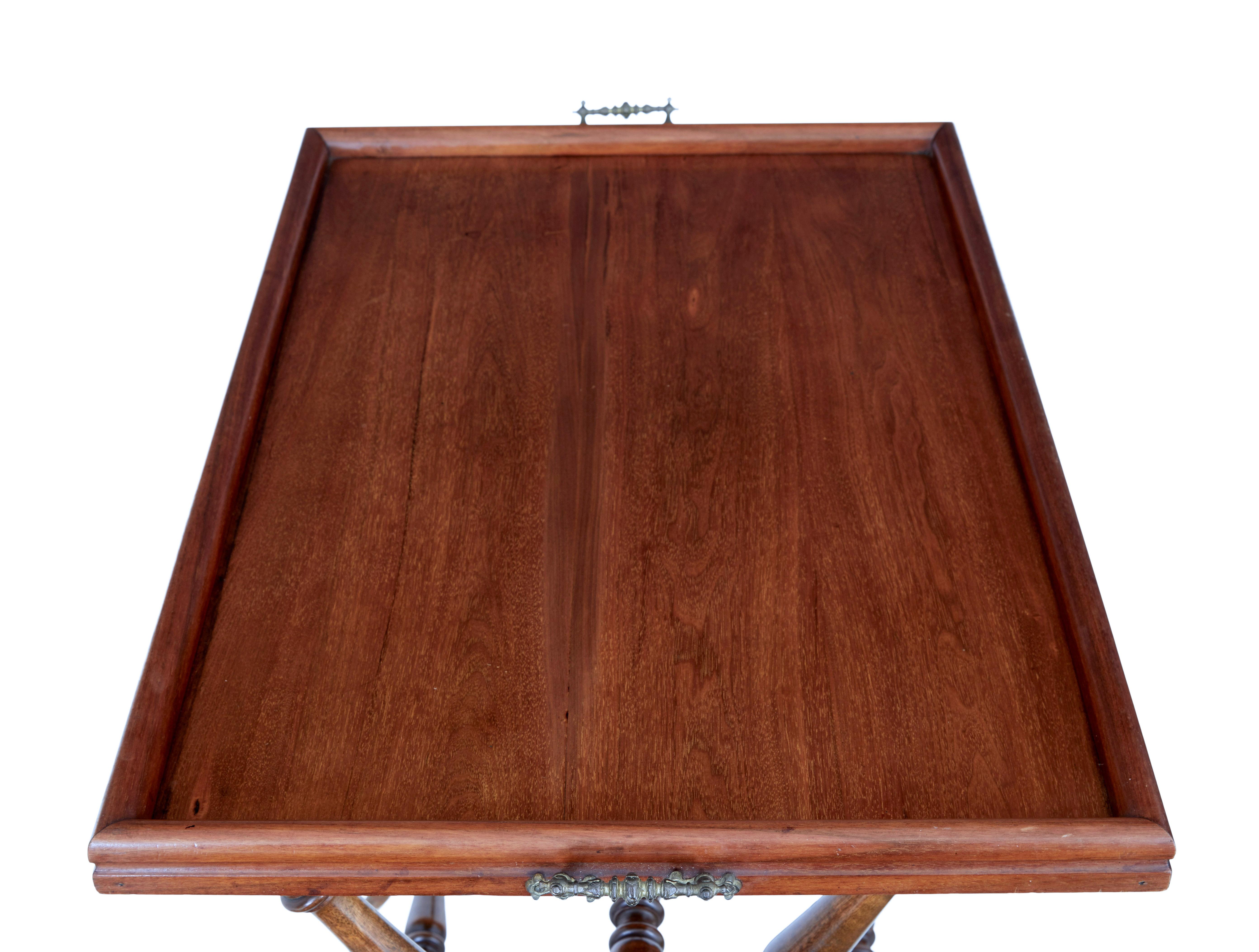 Early 20th century walnut butlers tray on stand In Good Condition For Sale In Debenham, Suffolk