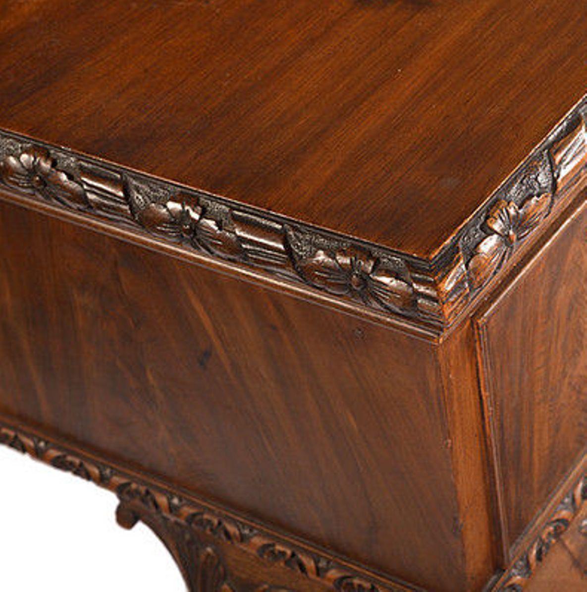 English Early 20th Century Walnut Chippendale Style Side Table  For Sale