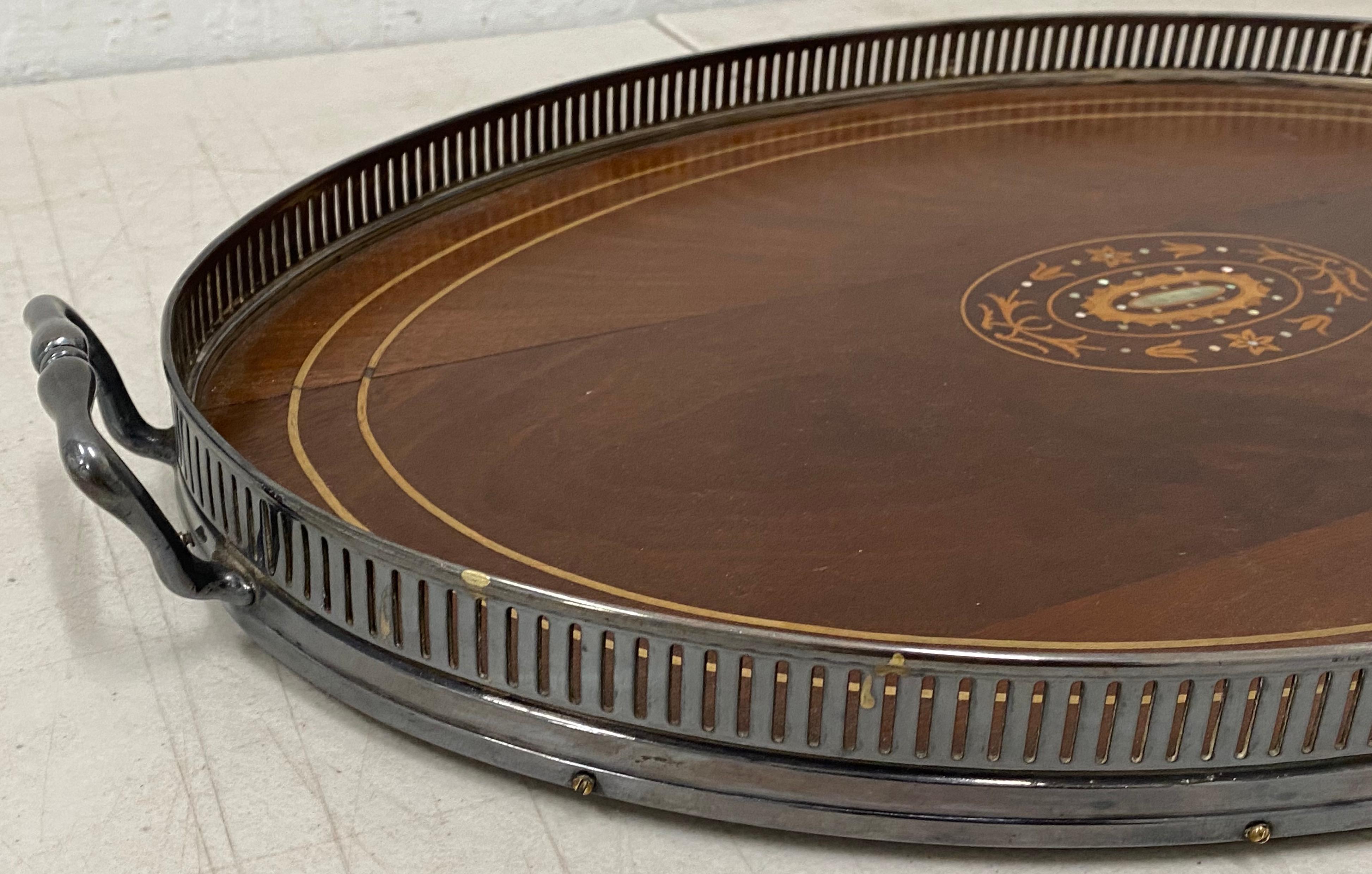 Early 20th Century Walnut Serving Tray with Inlay For Sale 2