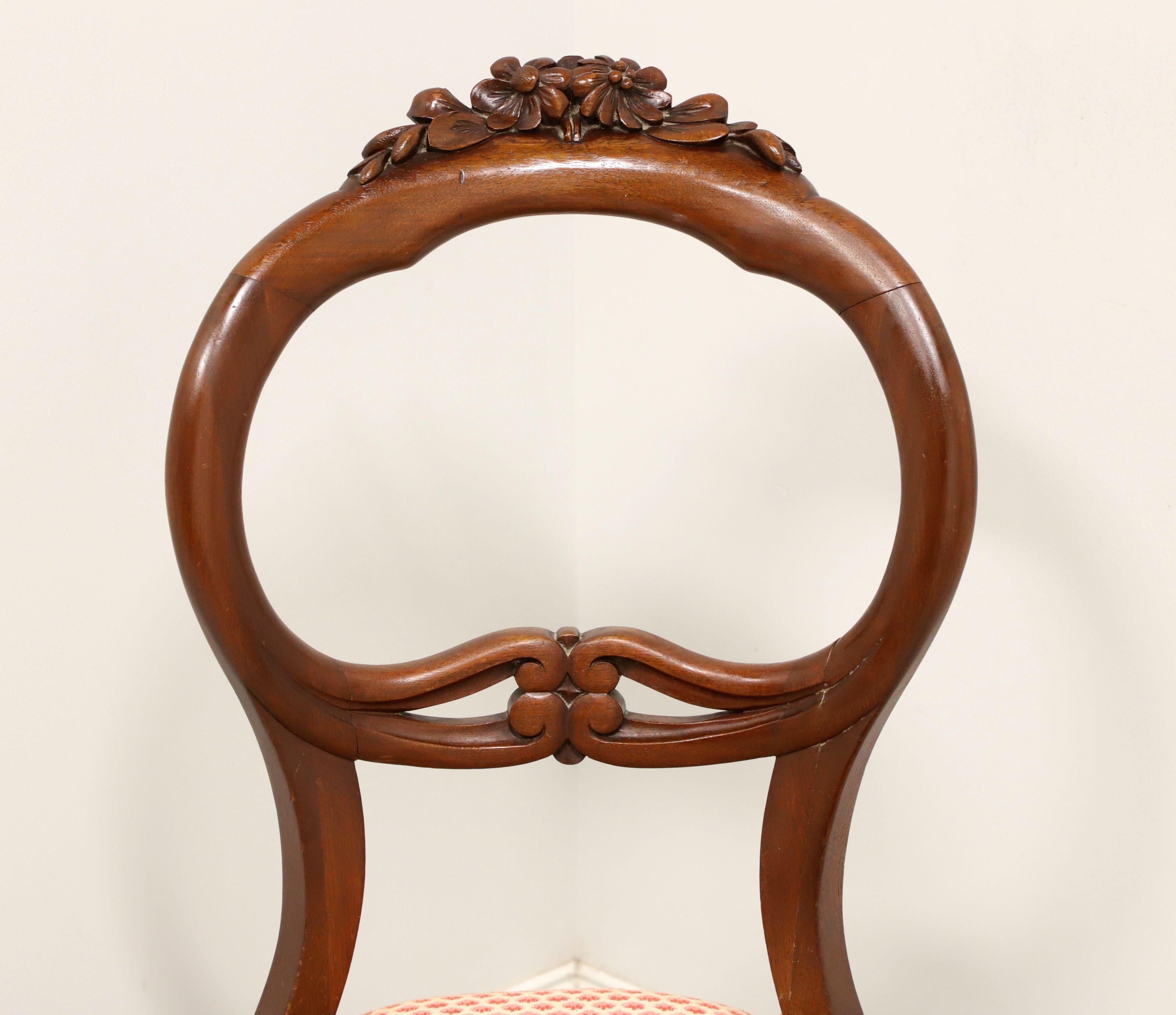 Early 20th Century Walnut Victorian Balloon Back Side Chair 2