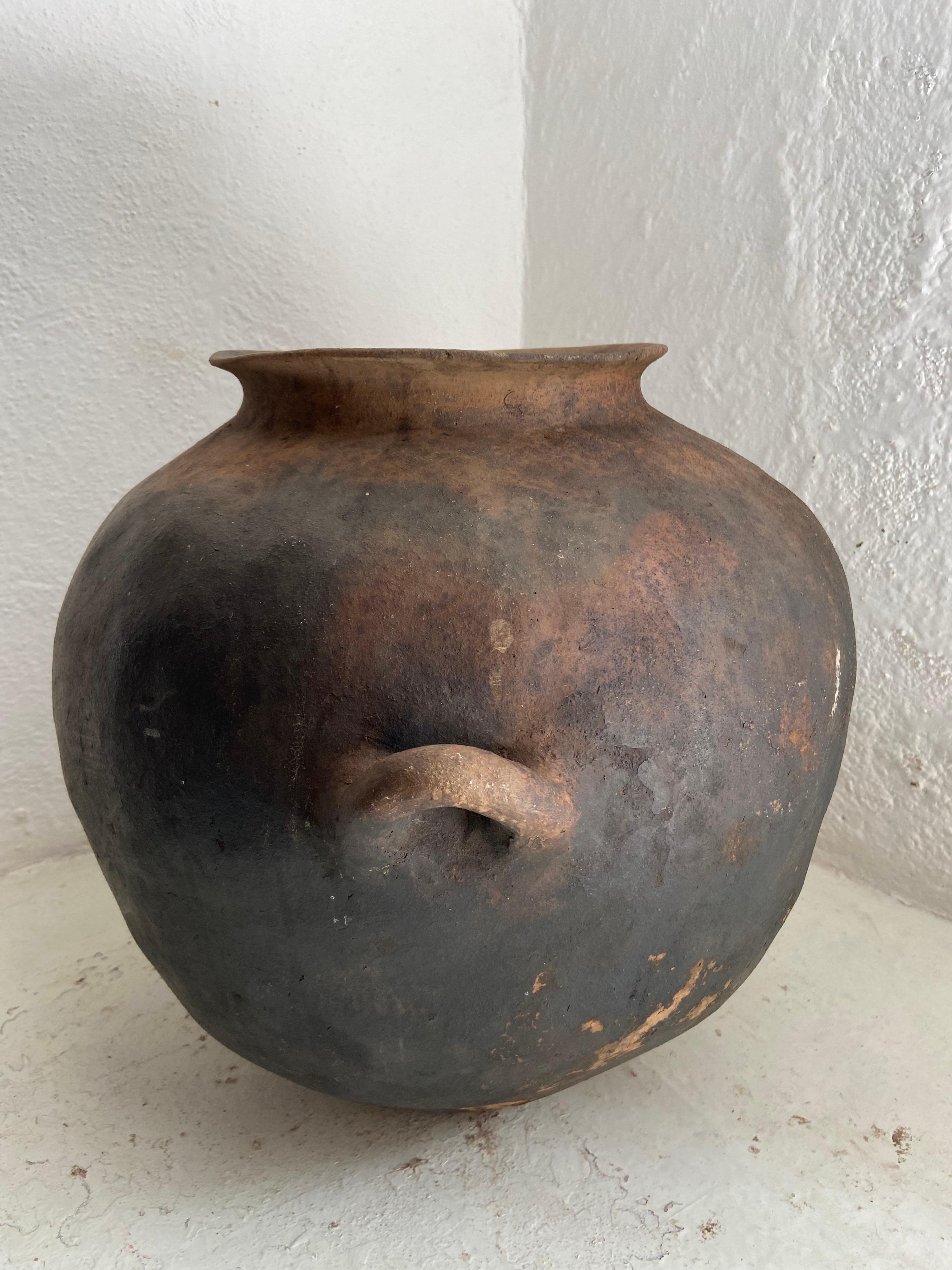 Mexican Early 20th Century Water Jar from Mexico For Sale