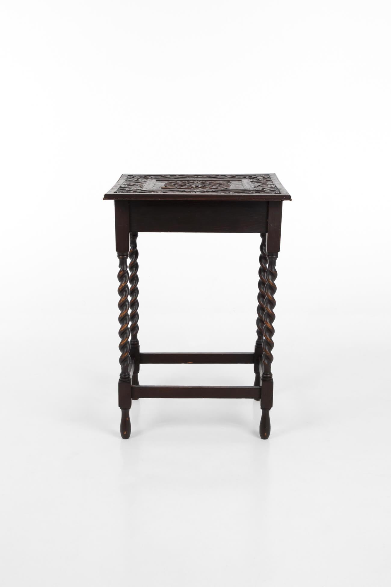 British Colonial Early 20th Century Welsh Barley Twist Occasional Table, circa 1918 For Sale
