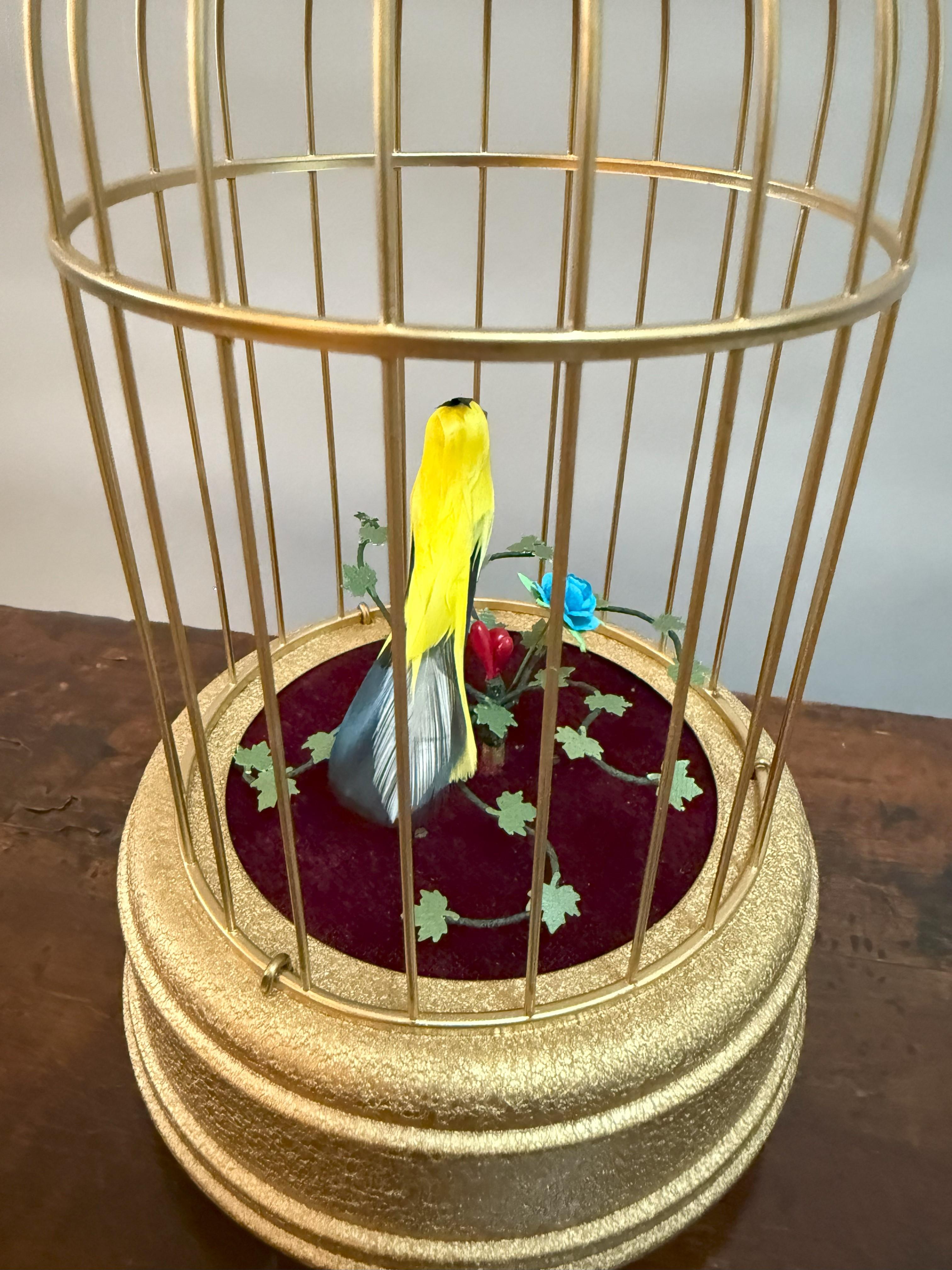 Early 20th Century West German Gilded Singing Bird Automaton For Sale 3