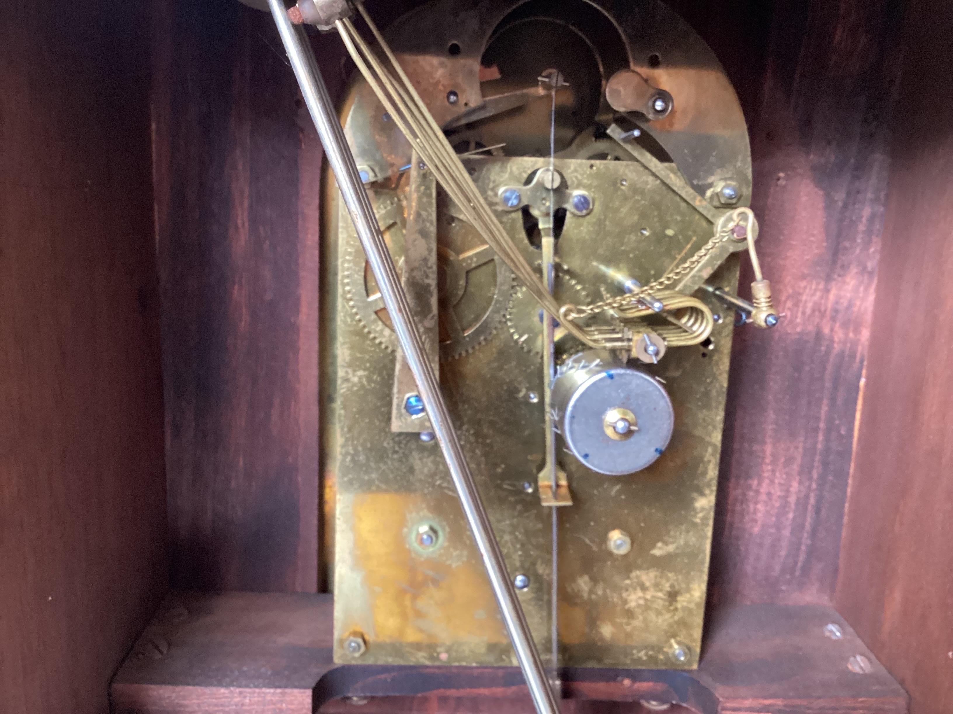 Début du 20ème siècle Westminster Chime Mahogany Bracket Clocks en vente 1