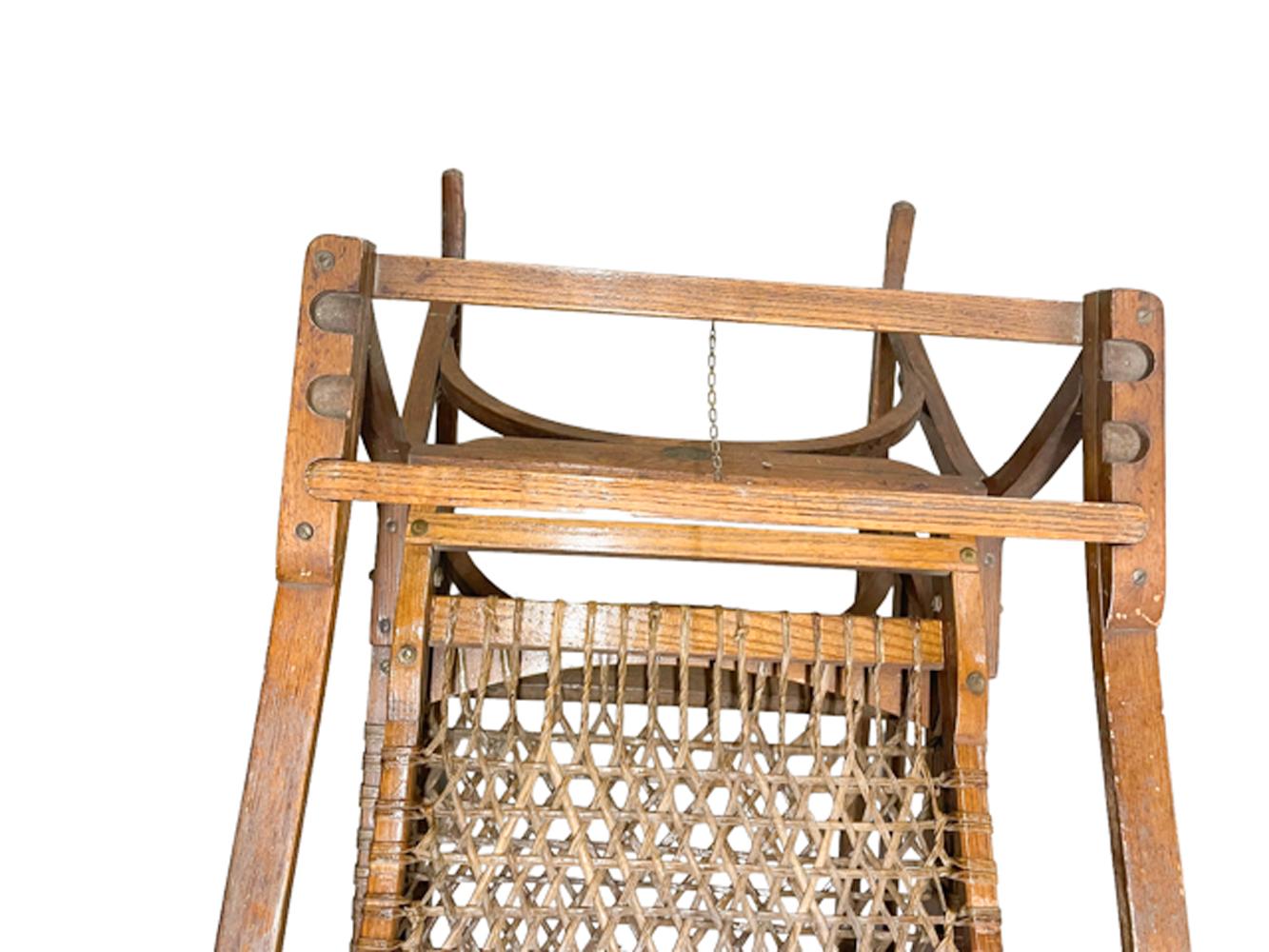 Début du 20e siècle W.F. Chaise inclinable Tubbs Sno-Shu et tabouret détachable en vente 4