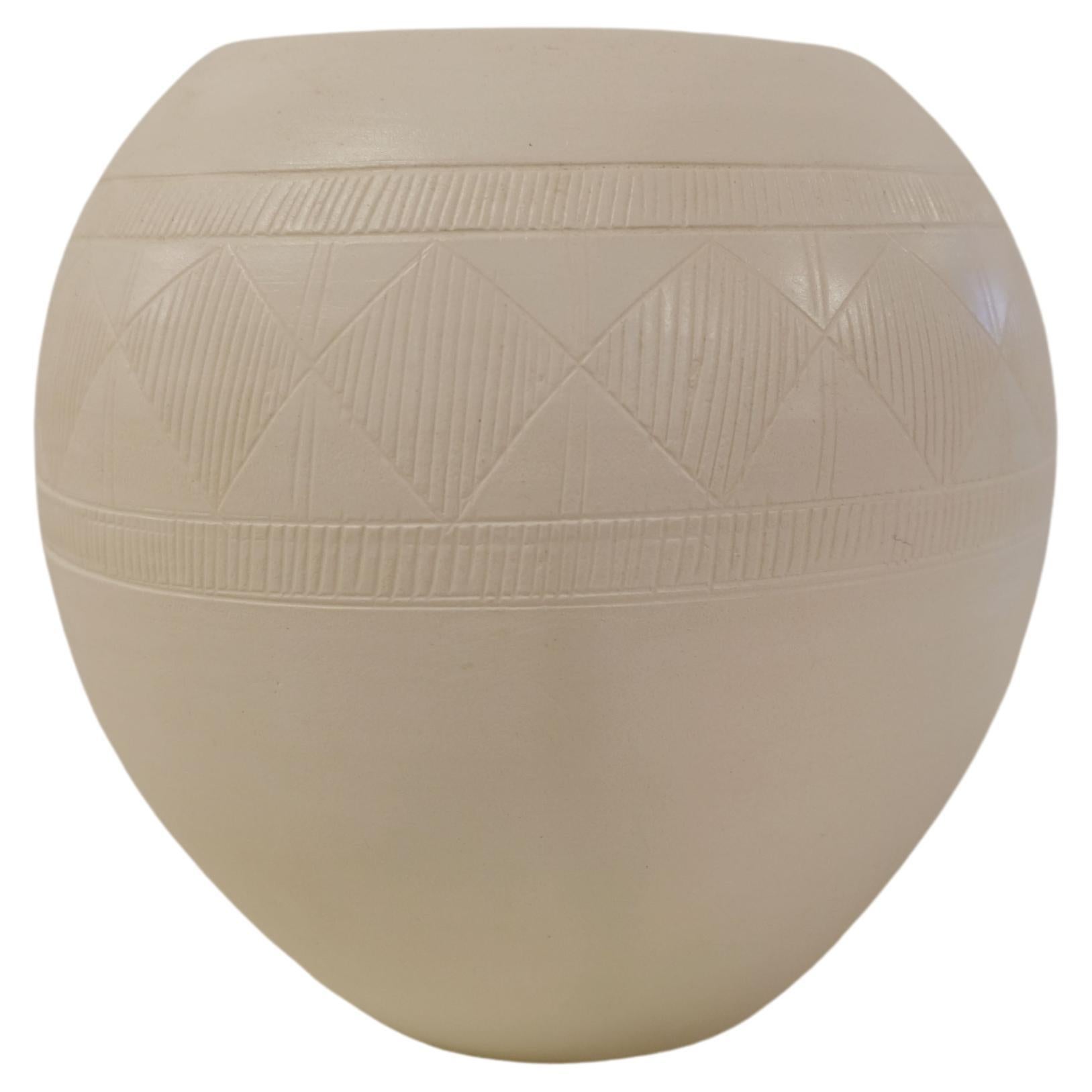 20th Century Zulu Beer Pot For Sale at 1stDibs