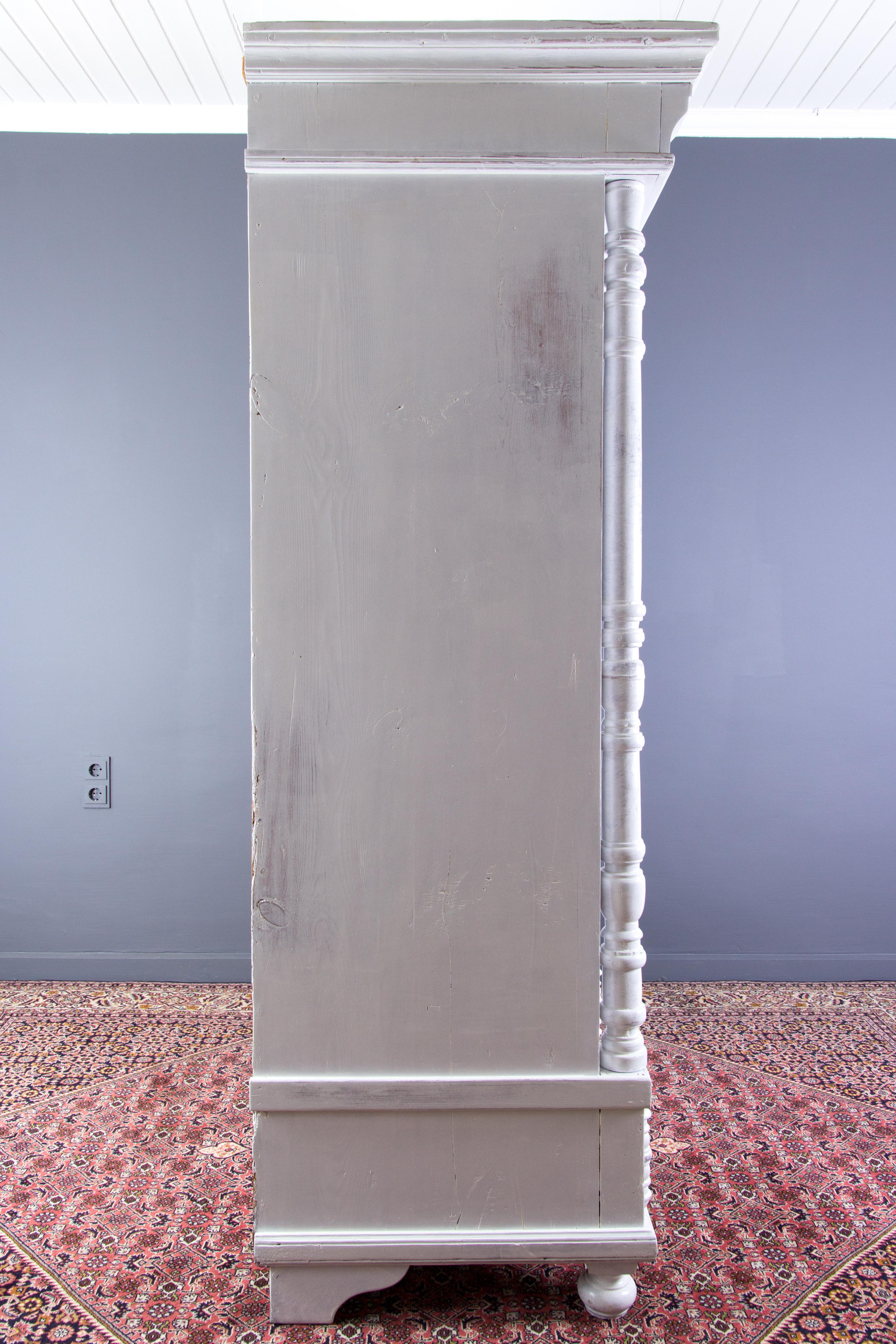 Latvian Early 20th Century Whitewashed Massive Baltic Pine Two-Door Armoire For Sale
