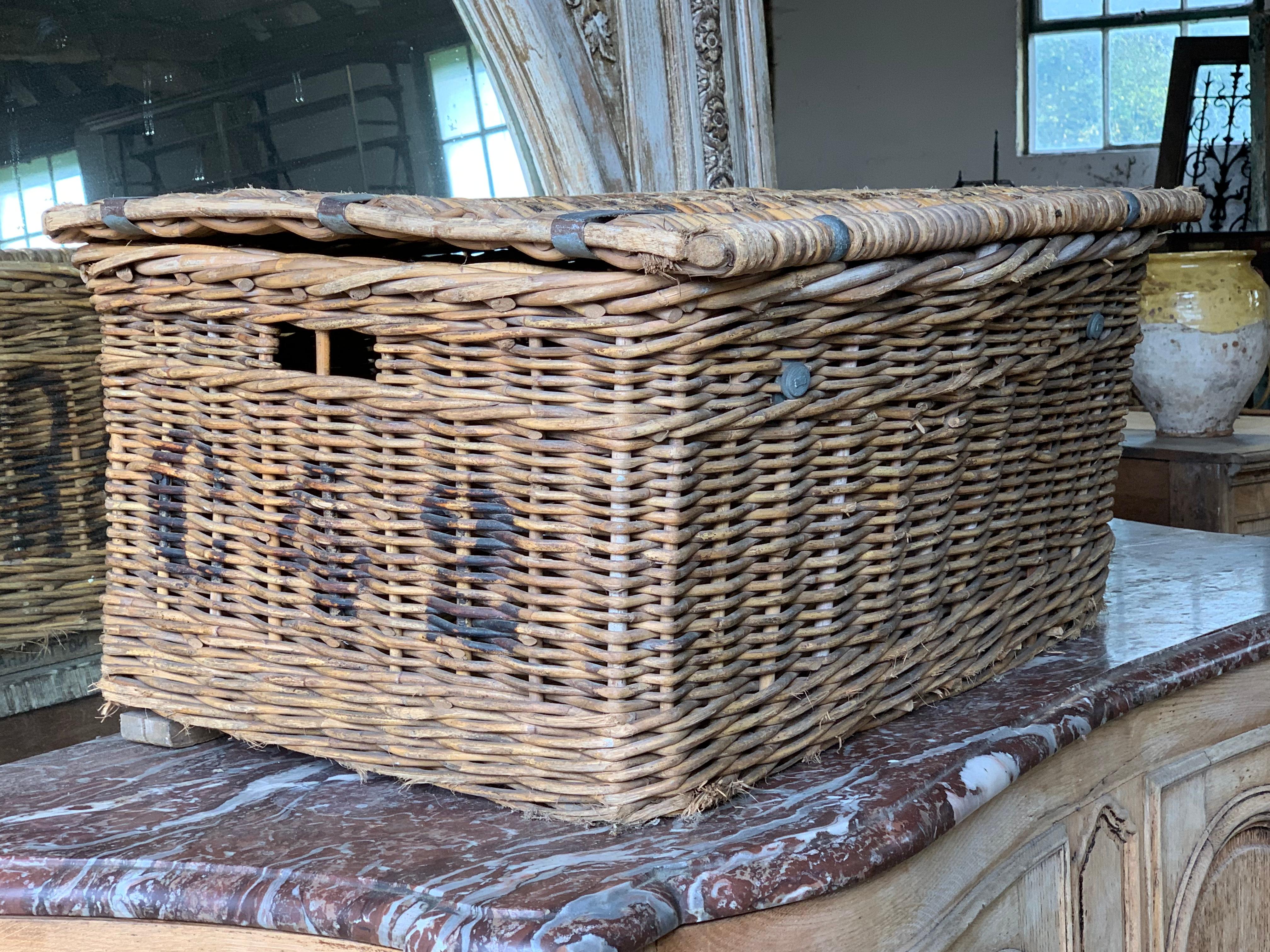 Hand-Woven Early 20th Century Wicker Laundry Basket