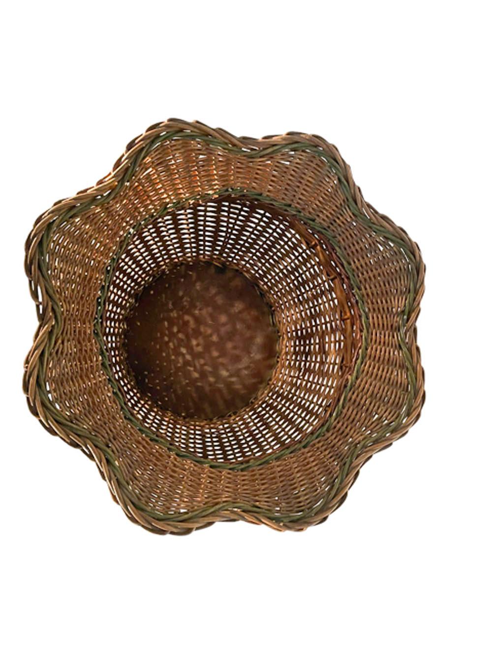 Early 20th Century Wicker Planter / Cachepot with Original Color In Good Condition For Sale In Nantucket, MA