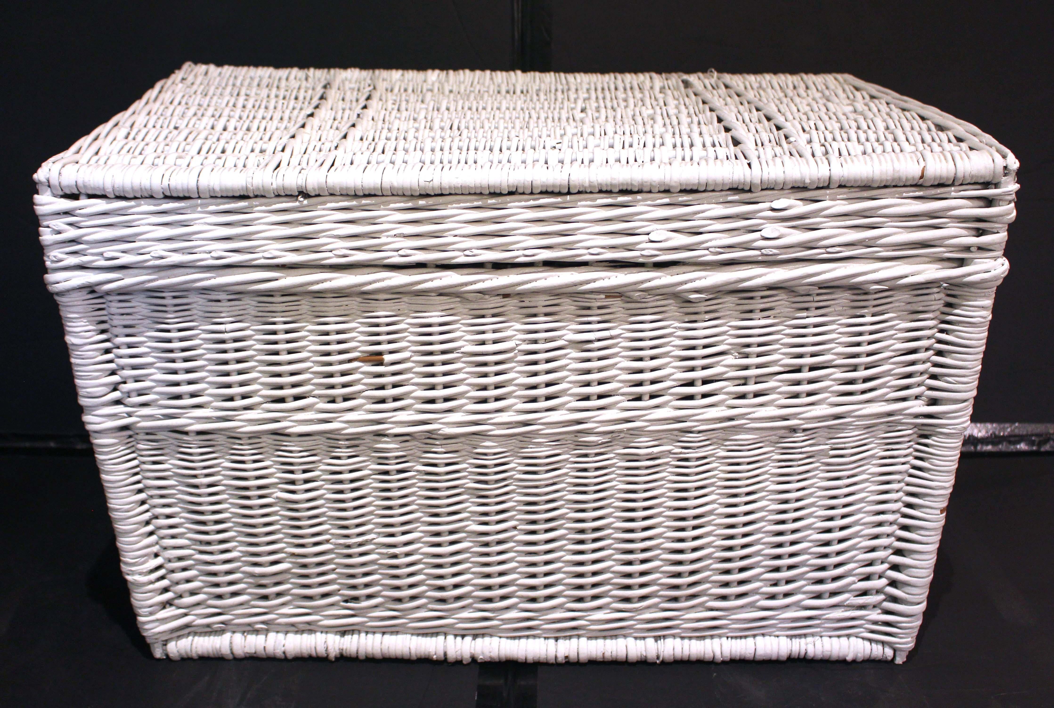 American Early 20th Century Wicker Trunk or Hamper, New England For Sale