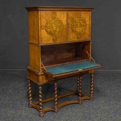 Early 20th Century William and Mary Style Secretaire