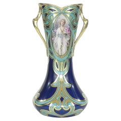 Vaso con ritratto in porcellana dipinta a mano William Guérin Limoges dei primi del Novecento
