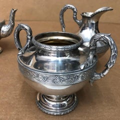 Early 20th Century Wiskemann Art Nouveau Silverplate Belgian Tea Set, 3 Pieces