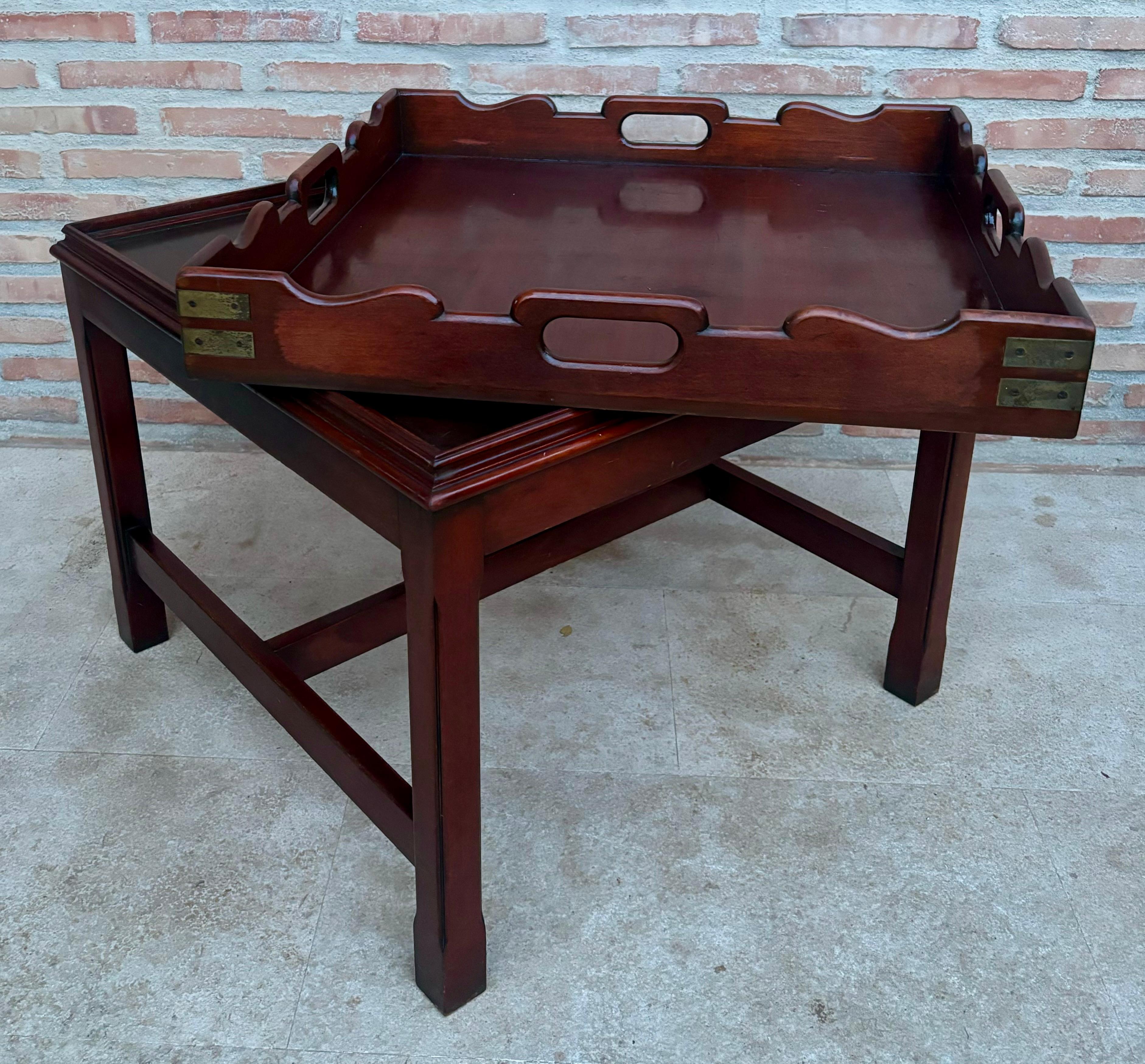 20ième siècle Table basse en bois du début du 20e siècle avec petit plateau amovible, 1924, ensemble de 2 en vente