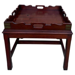 Set von 2 Holz-Couchtischen des frühen 20. Jahrhunderts mit kleinem, abnehmbarem Tablett, 1924