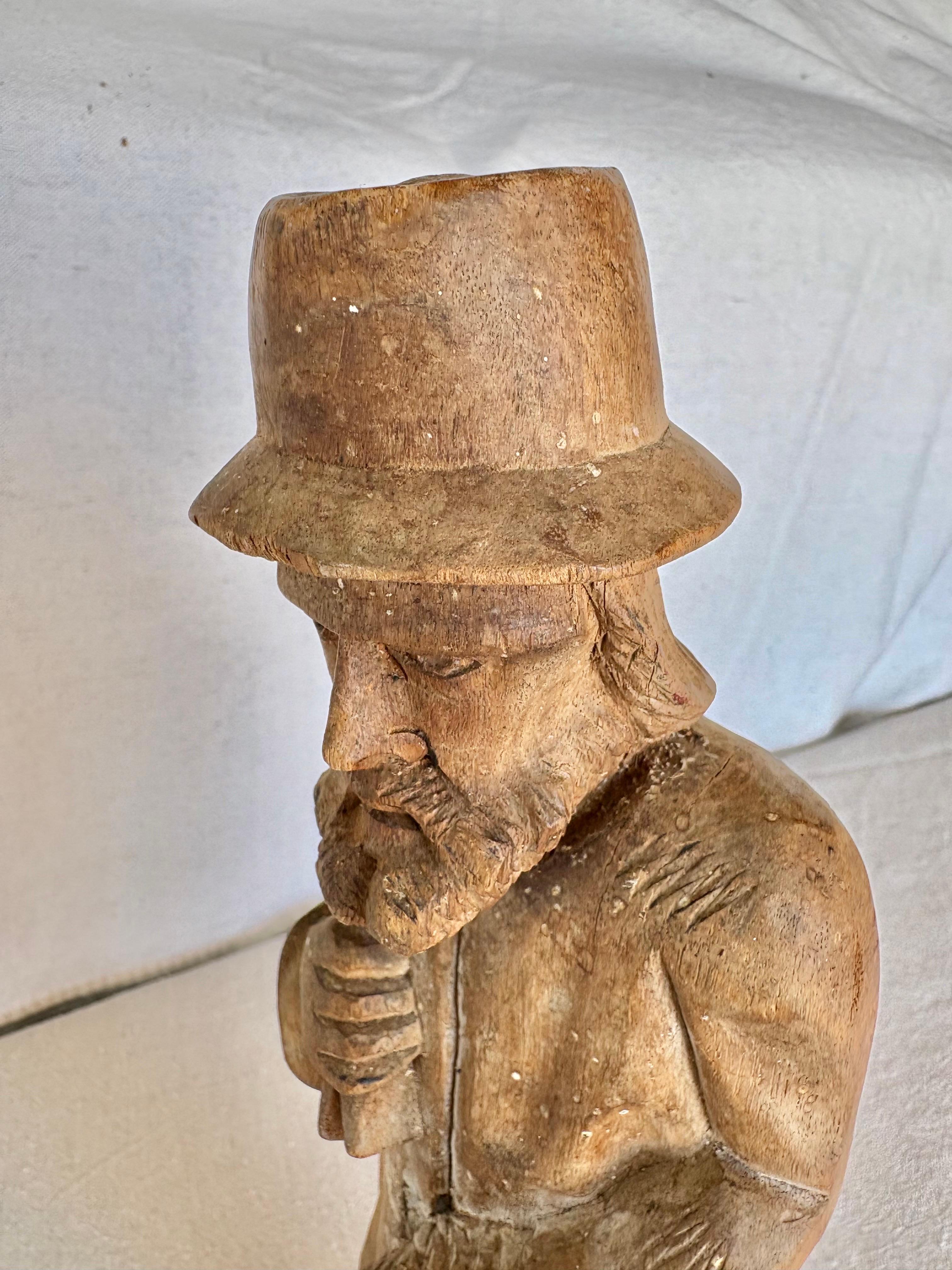 Anfang des 20. Jahrhunderts Wood Hand geschnitzt Fischer Statue im Angebot 6