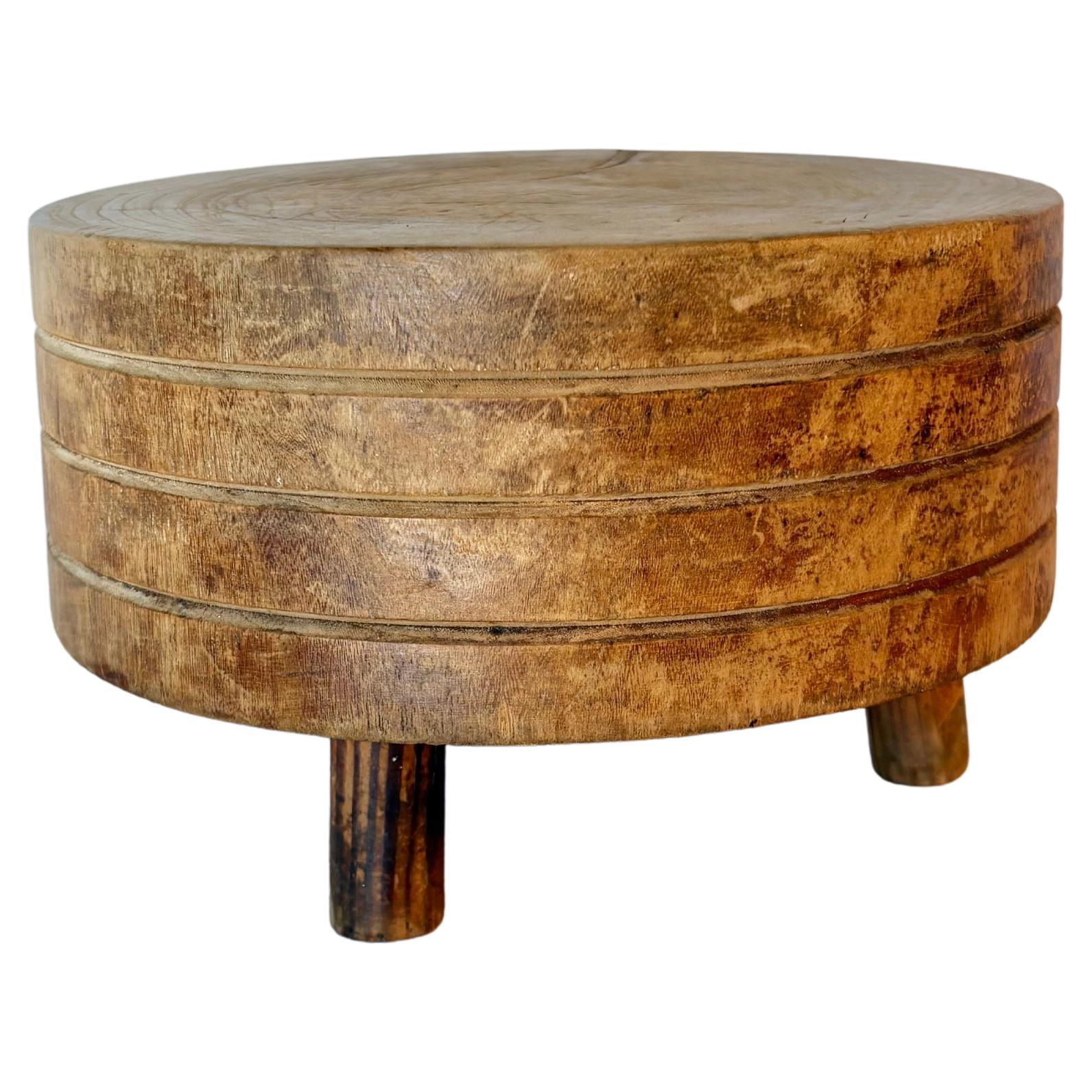 Anfang des 20. Jahrhunderts Holz Tuk-Away Butcher Block im Angebot