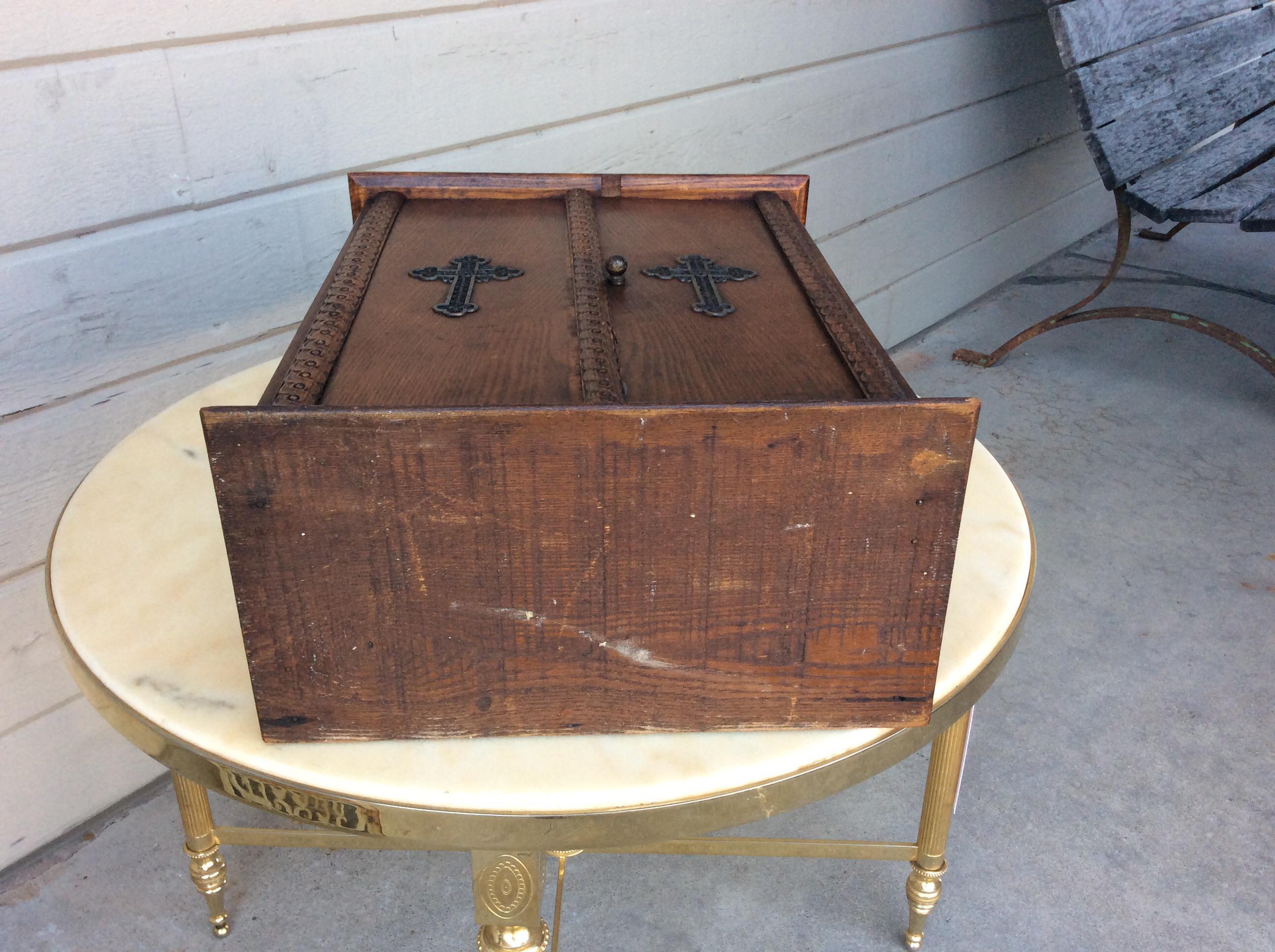 Early 20th Century Wood Viaticum Cabinet and Home Altar Box For Sale 3