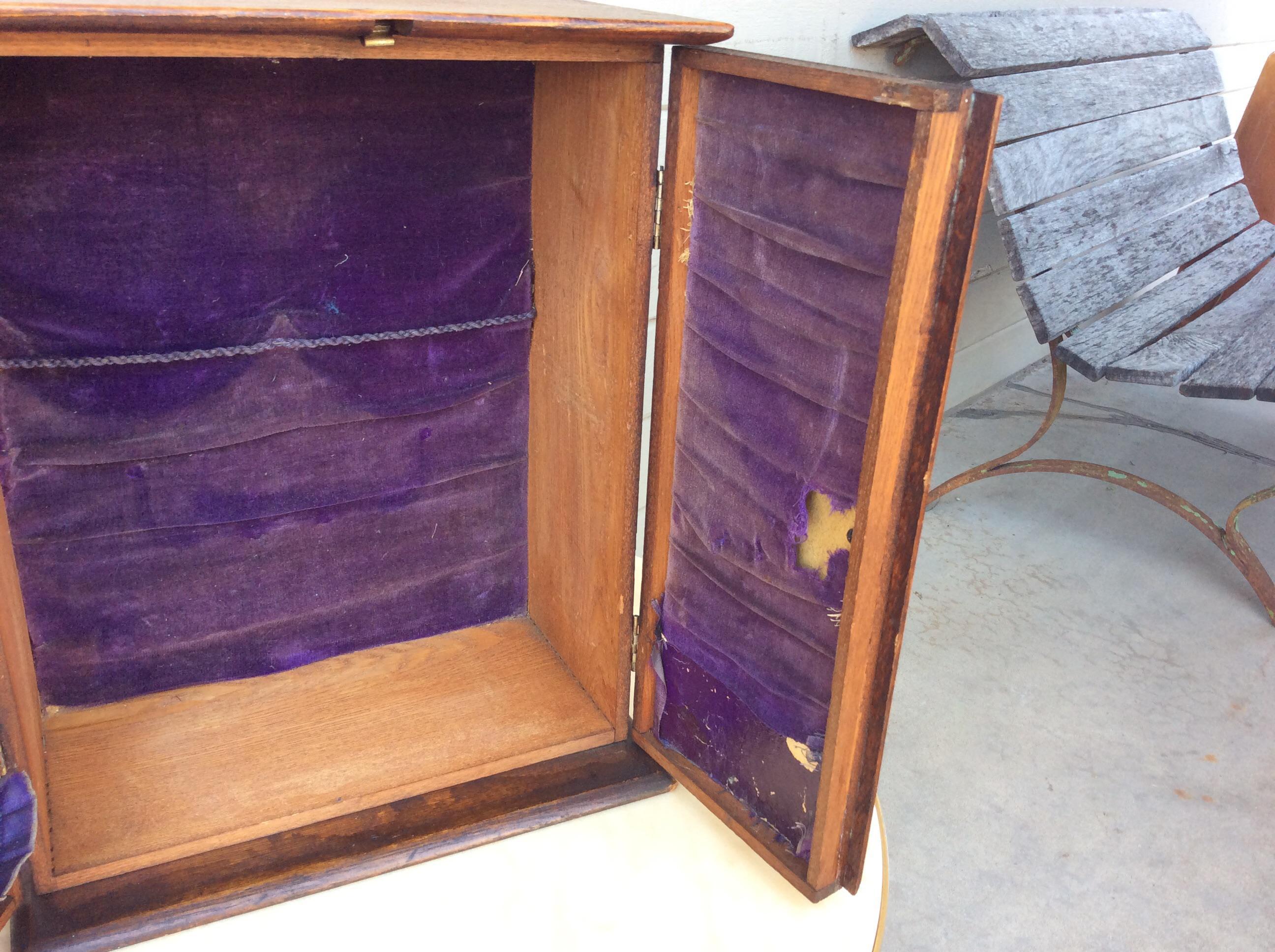 Early 20th Century Wood Viaticum Cabinet and Home Altar Box In Good Condition For Sale In Burton, TX
