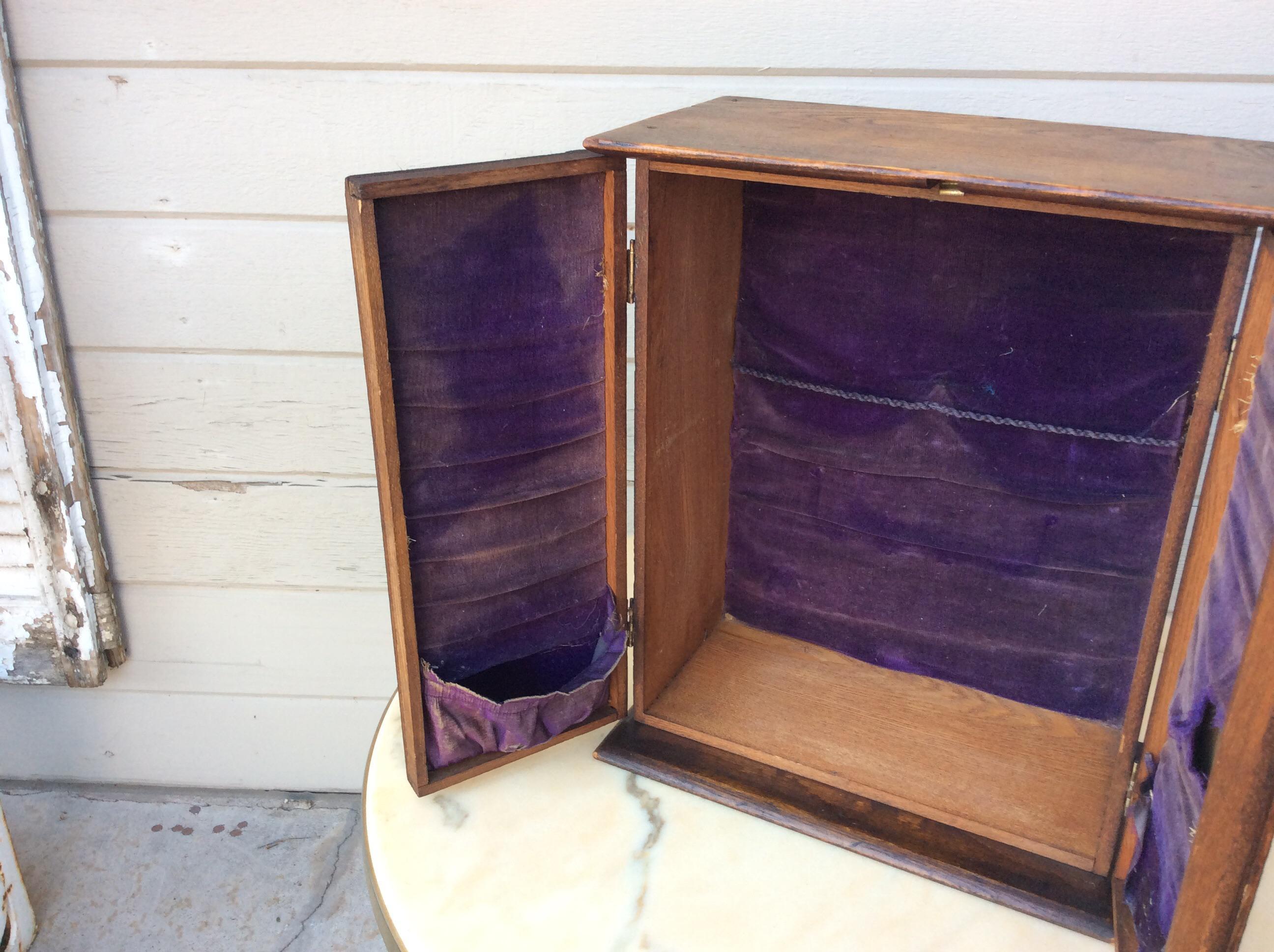 Early 20th Century Wood Viaticum Cabinet and Home Altar Box For Sale 2