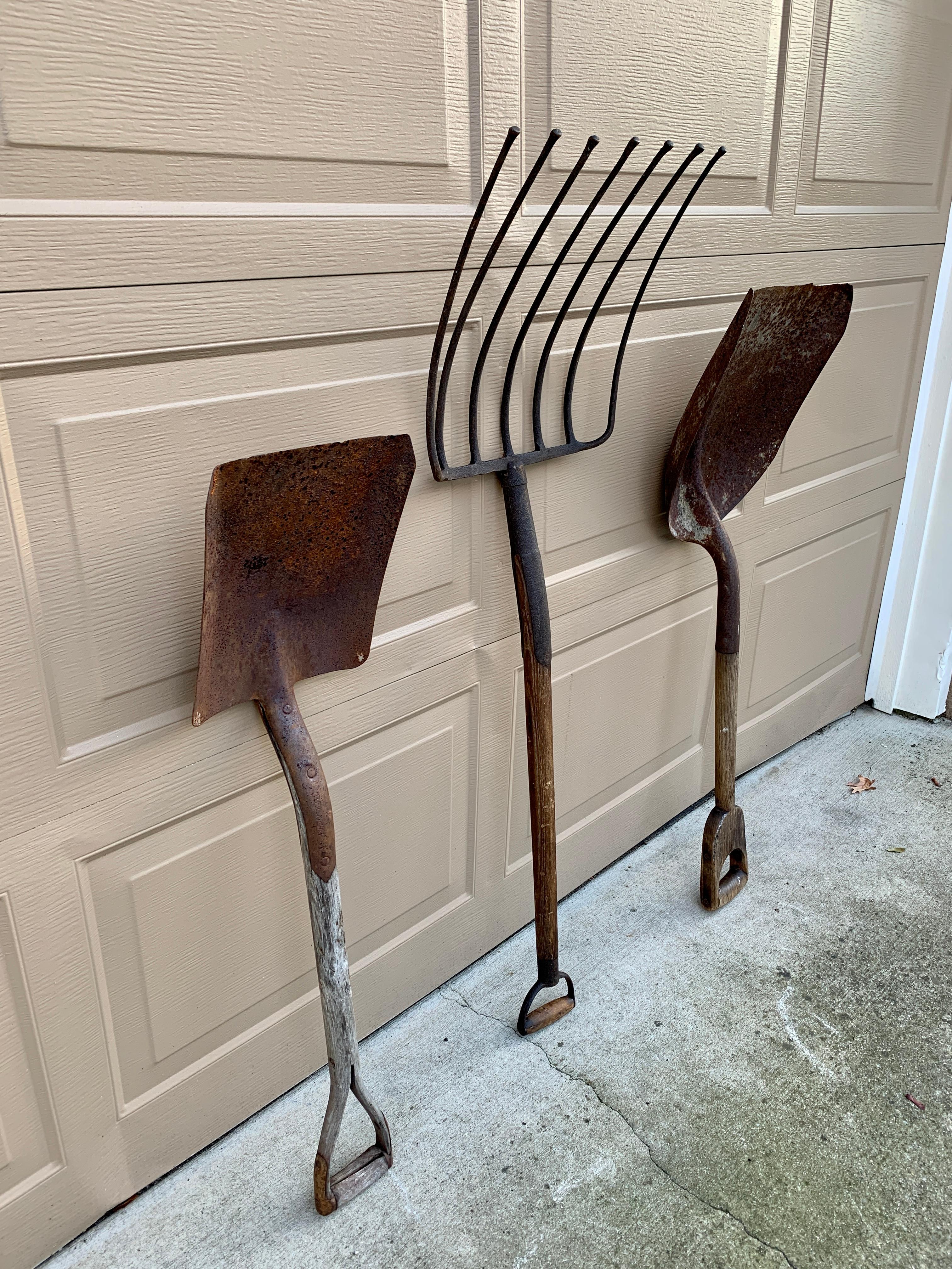 Rustic Early 20th Century Wooden and Iron Garden Tools, Set of Three For Sale