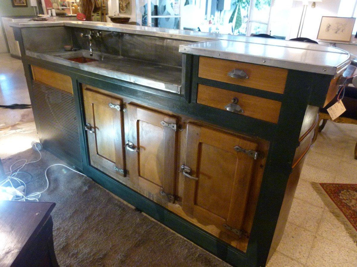 Early 20th Century Wooden Bar Counter from France 3