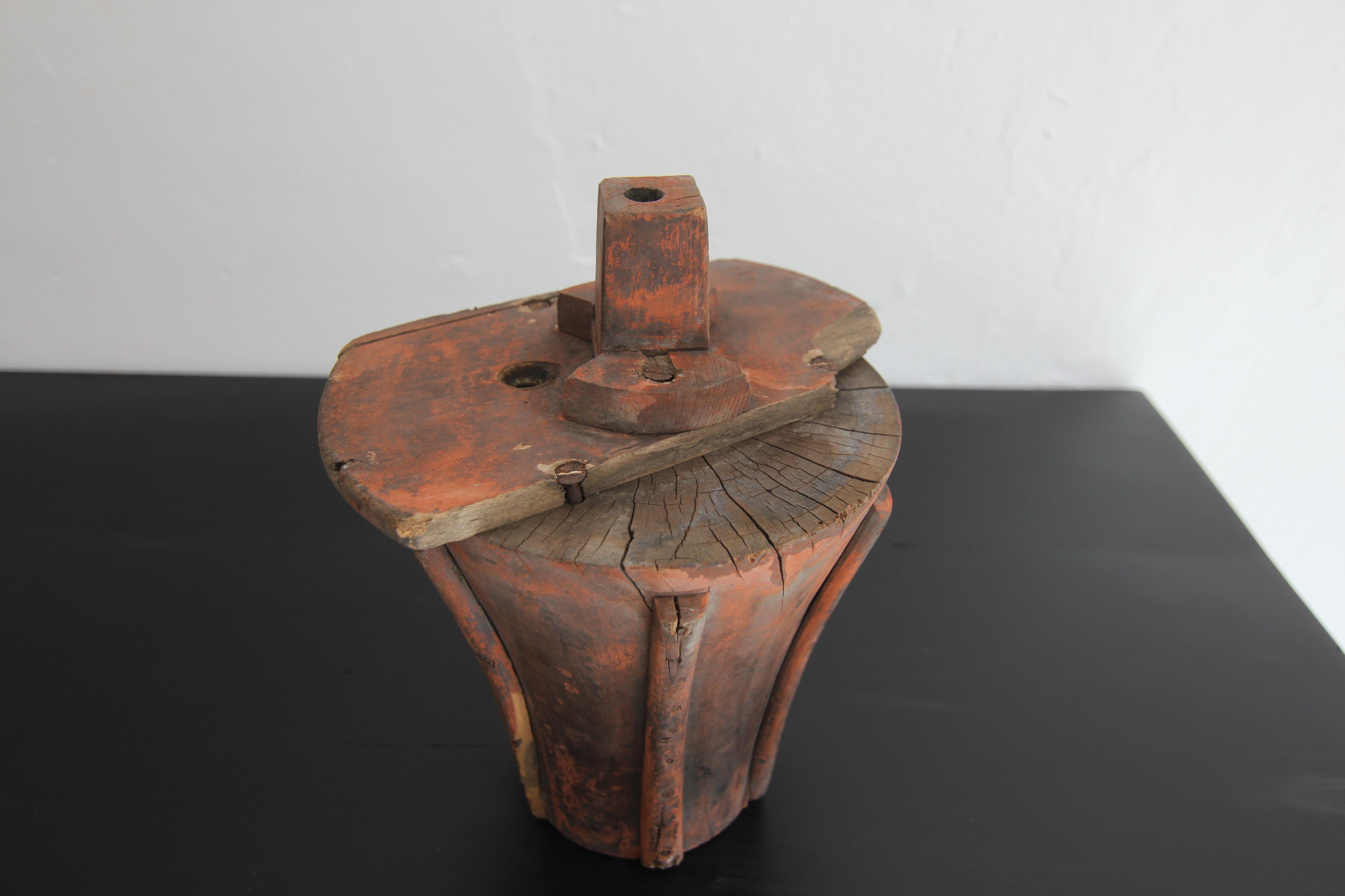 Early 20th Century Wooden Casting Pattern Object with Original Patina For Sale 9