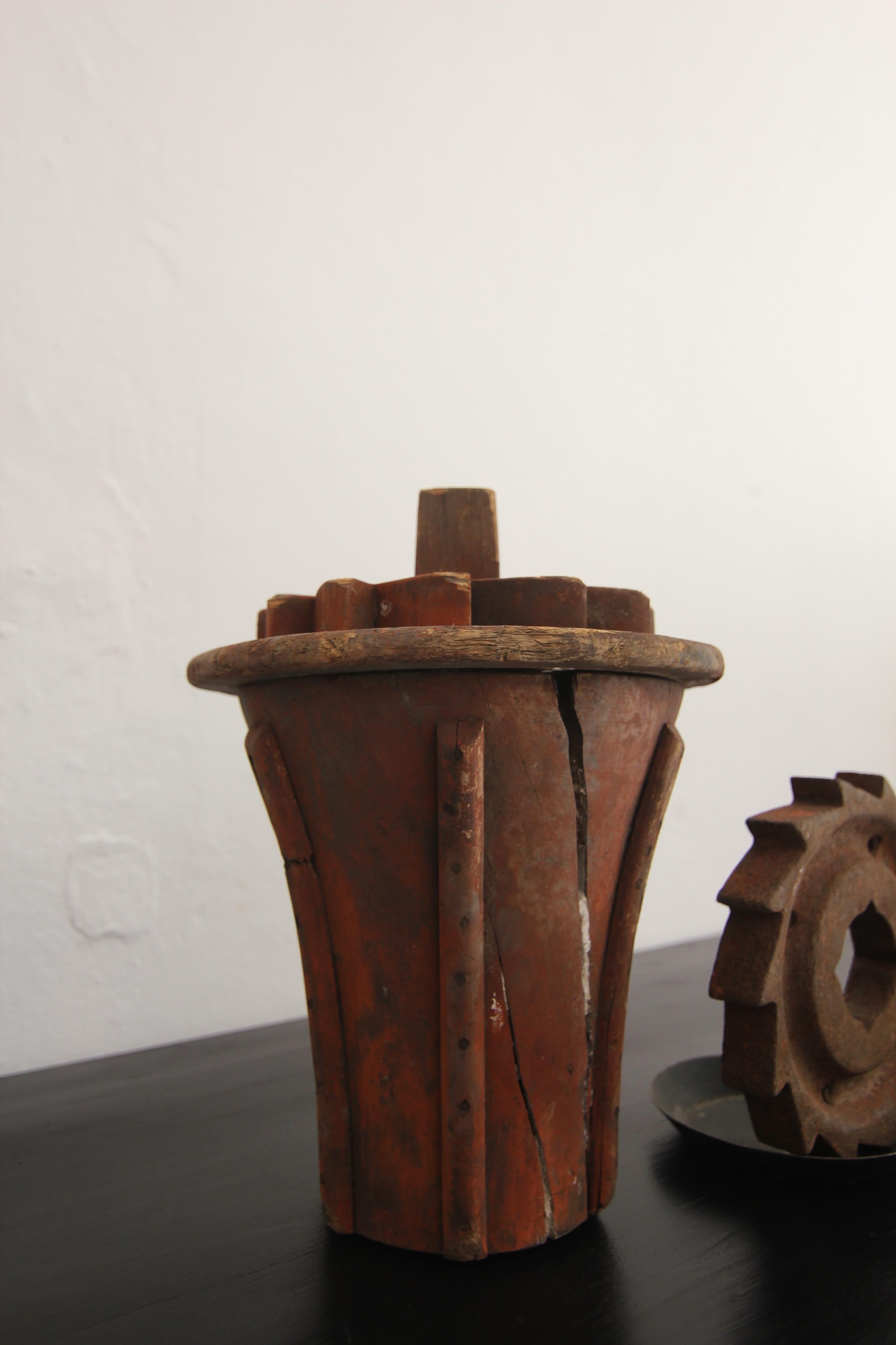 Early 20th Century Wooden Casting Pattern Object with Original Patina For Sale 13