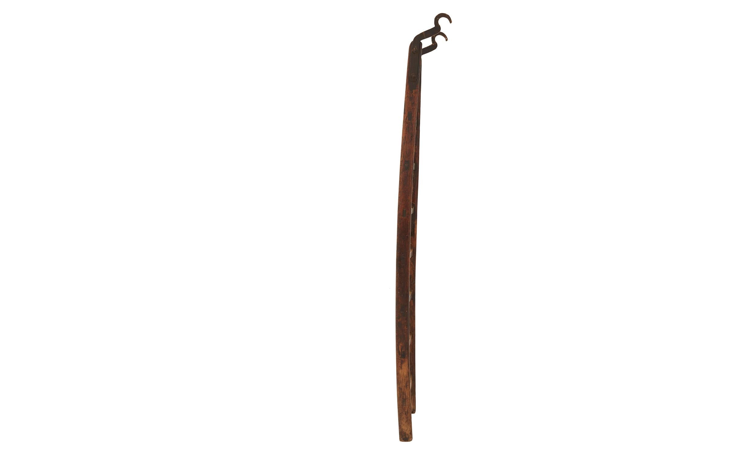 • Patinated wood finish
• Iron hooks
• Early 20th century
• Spain
• Measures: 17