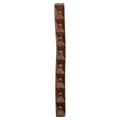 Escultura de madera de principios del siglo XX al estilo de Brancusi
