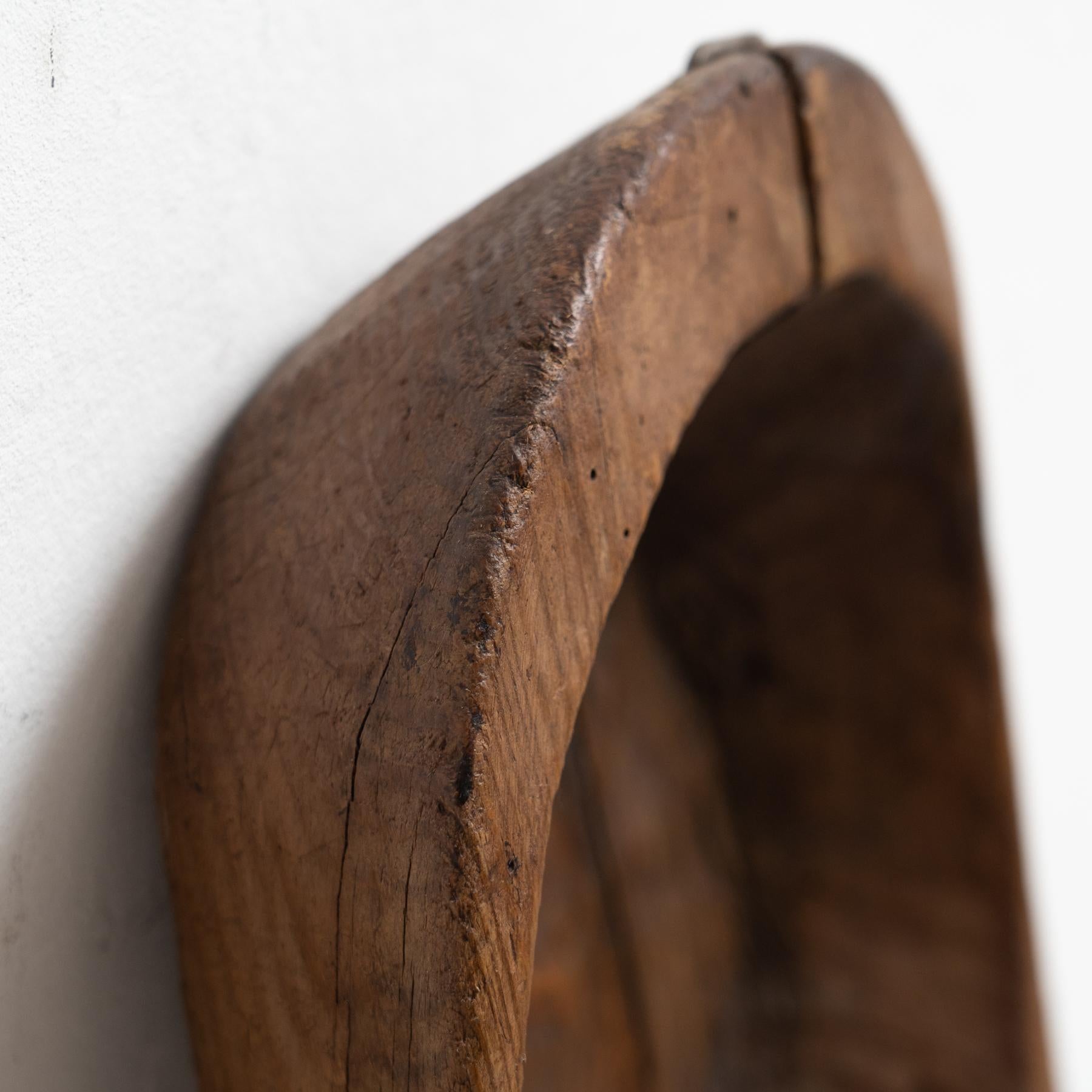 Francese Scultura in legno dell'inizio del XX secolo, ispirata allo stile iconico di Brancusi, Francia in vendita