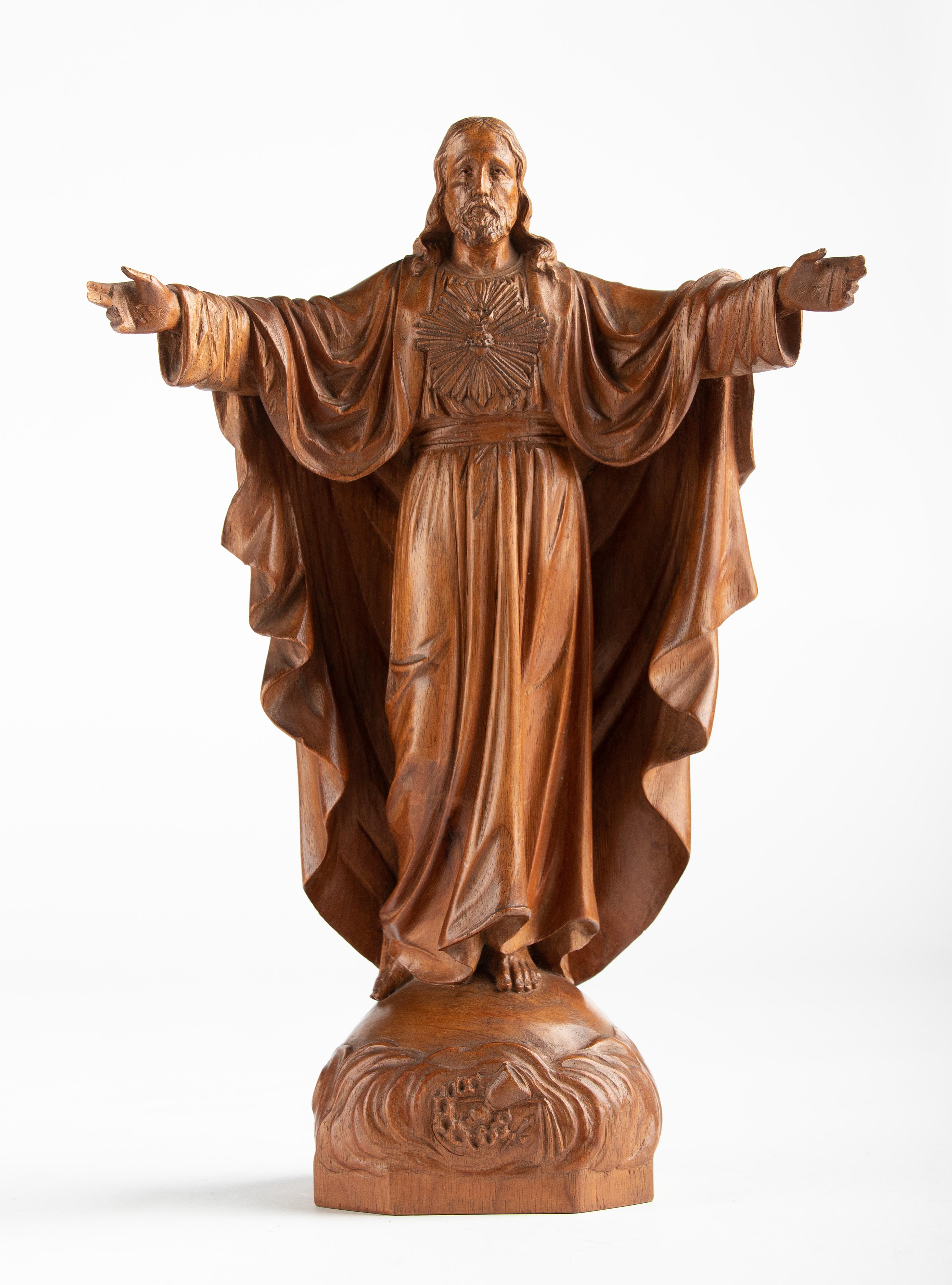 Early 20th century Wooden Sculpture Sacred Heart of Jesus Christ with Open  Arms For Sale at 1stDibs