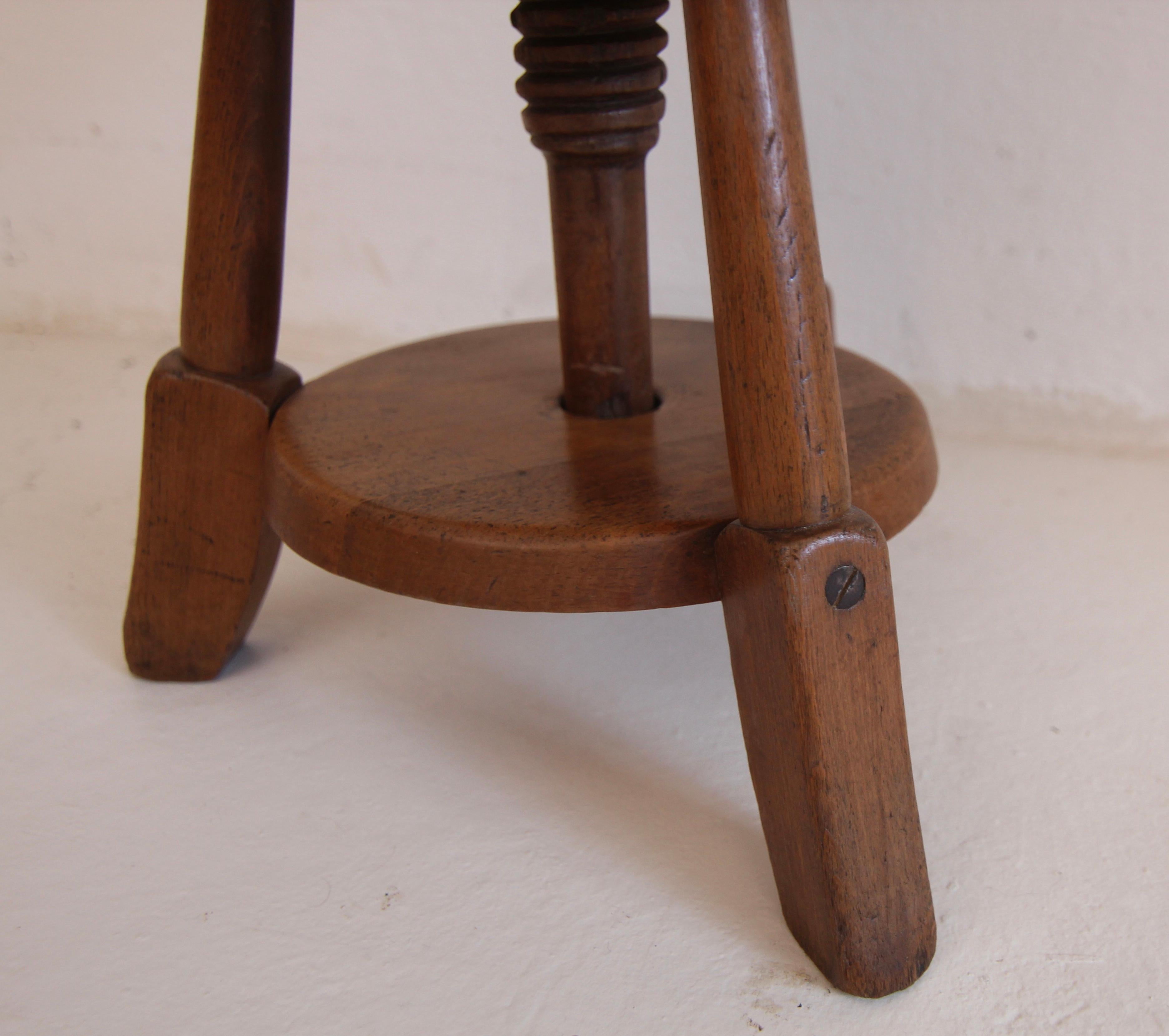 Early 20th Century Wooden Tripod Piano Stool 1
