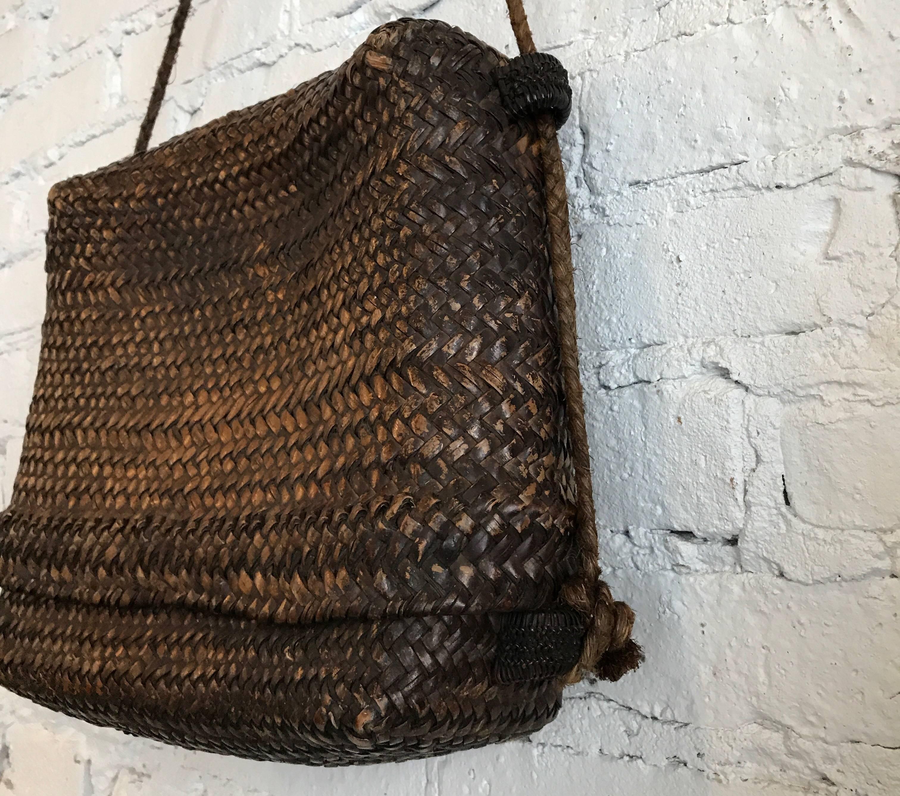 Early 20th Century Woven Thai Basket For Sale 4
