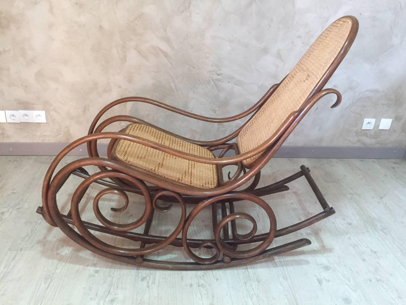 Early 20th Century, Thonet Caned Rocking Chair 4